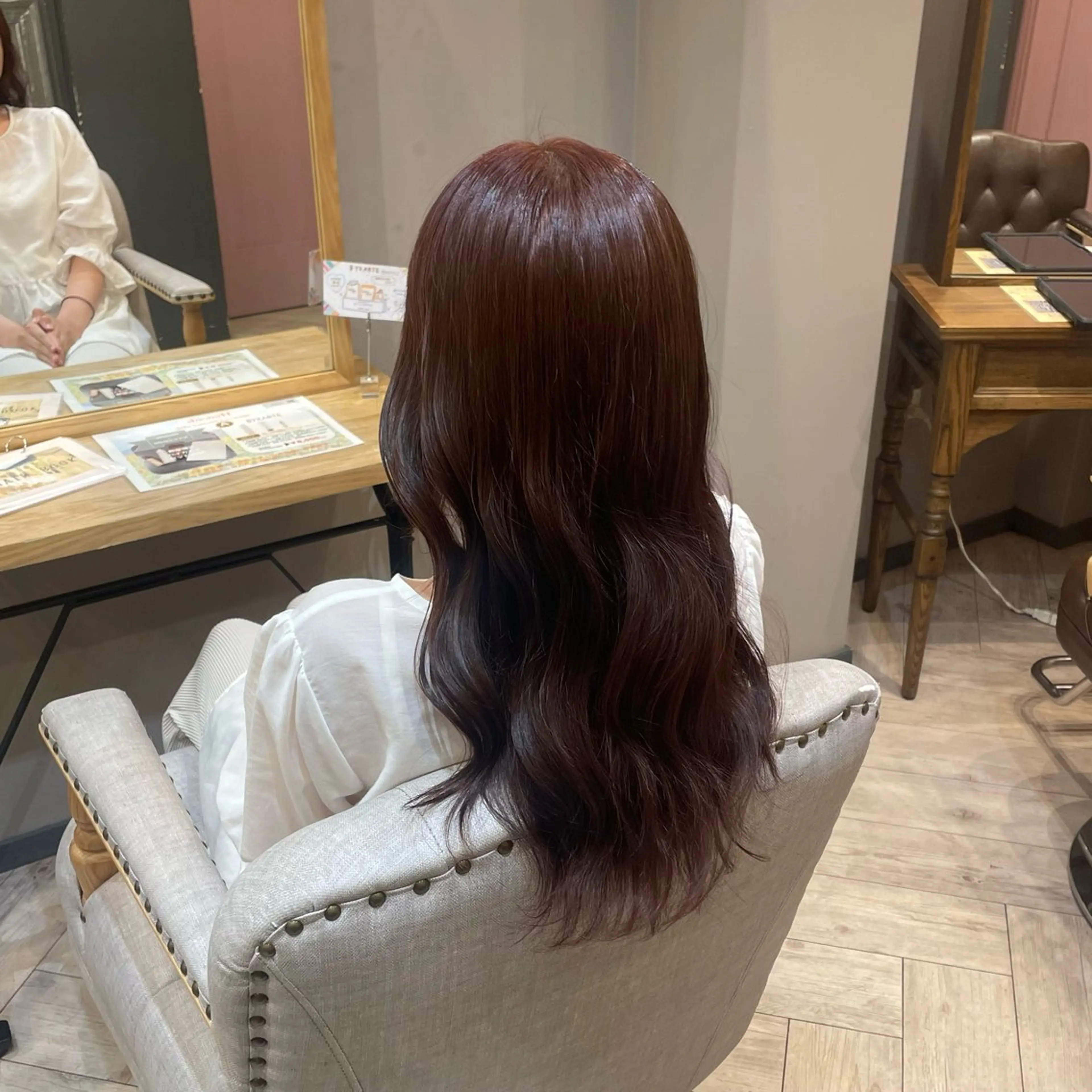 ロング tsumugi / ワンカラーのヘアスタイル