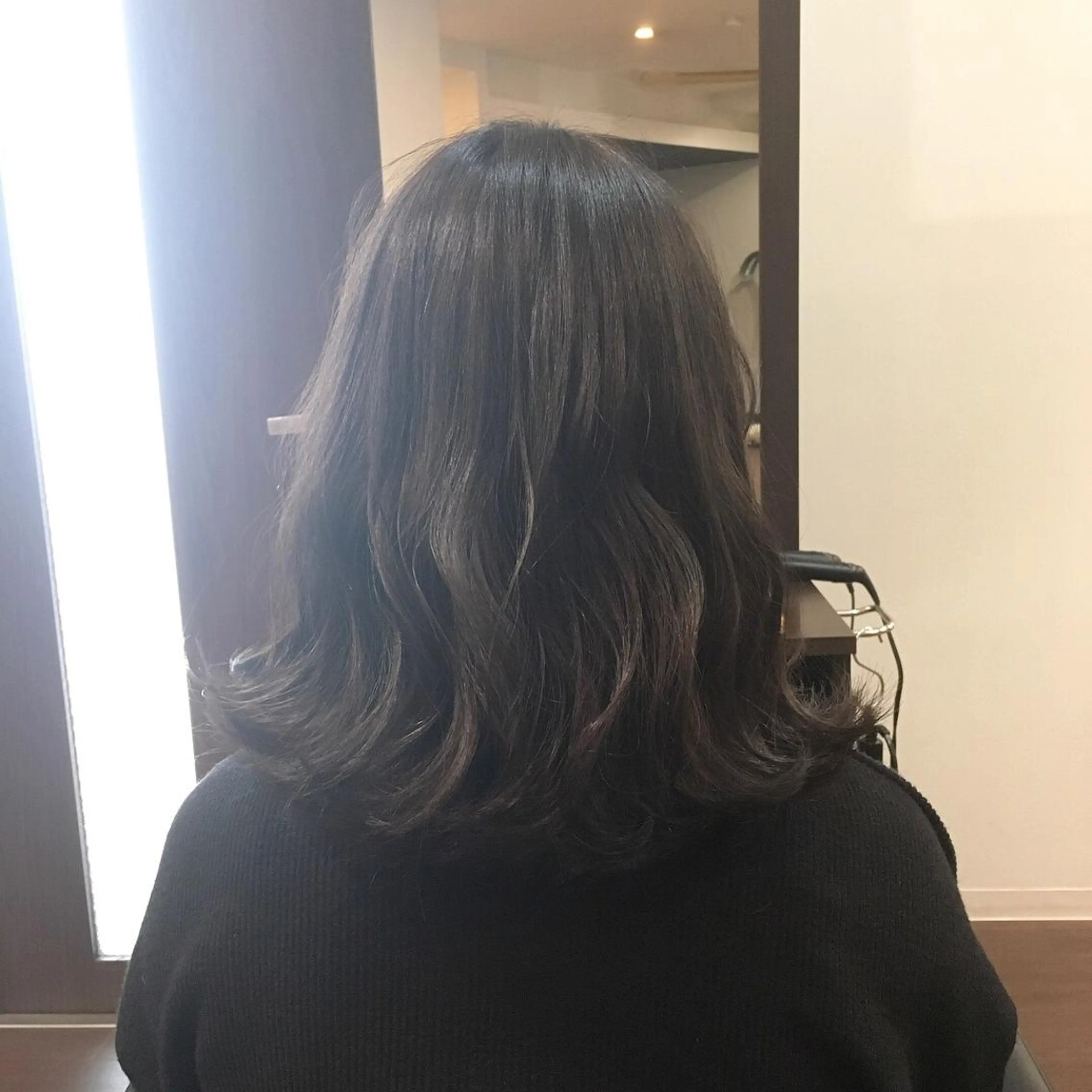 カラー 《放出》Forte マネージャー山根英明のヘアスタイル