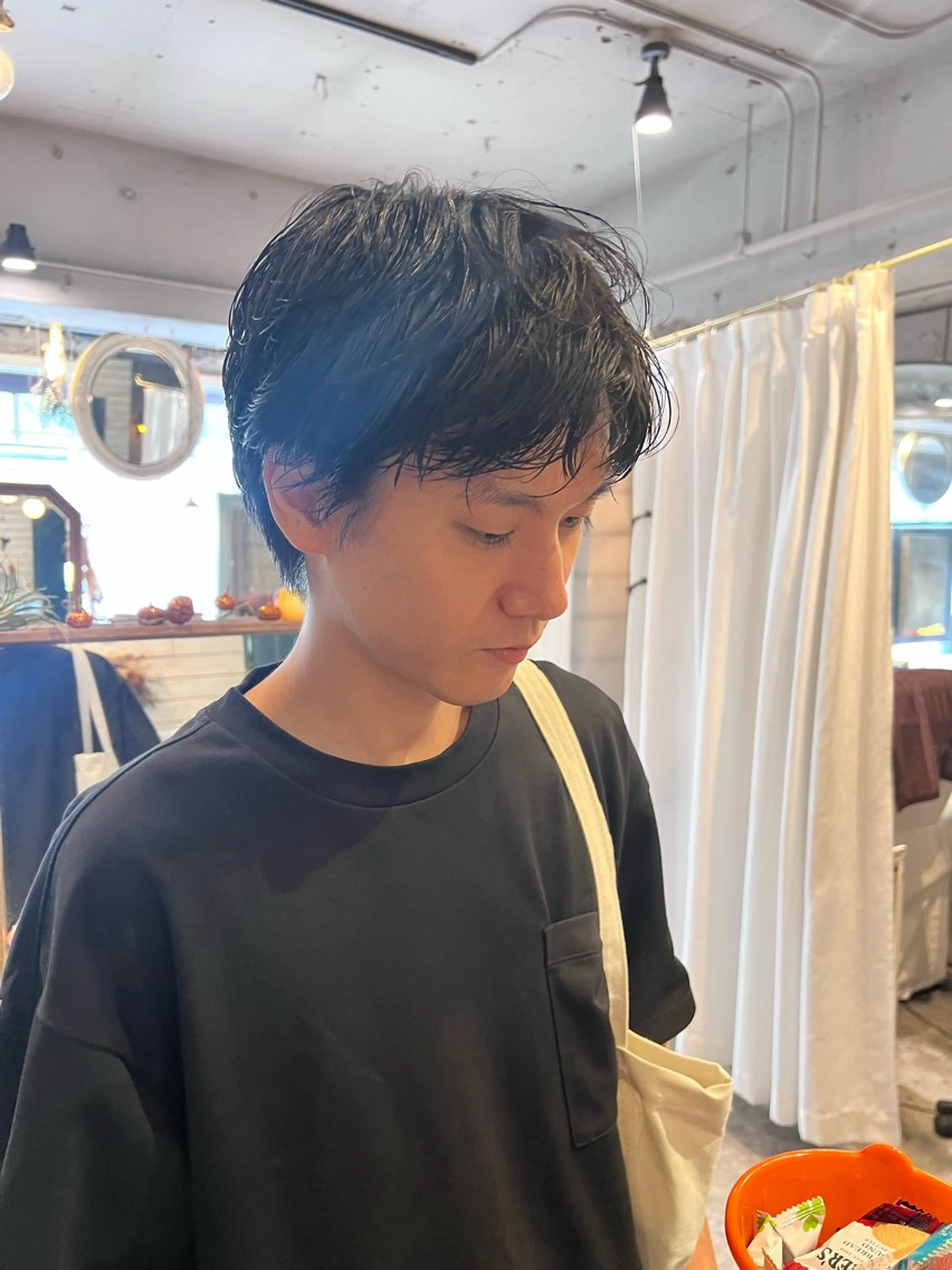 ショート パーマ ニュアンスパーマ カット パーマ トリートメント 小笠原 悠斗のヘアスタイル