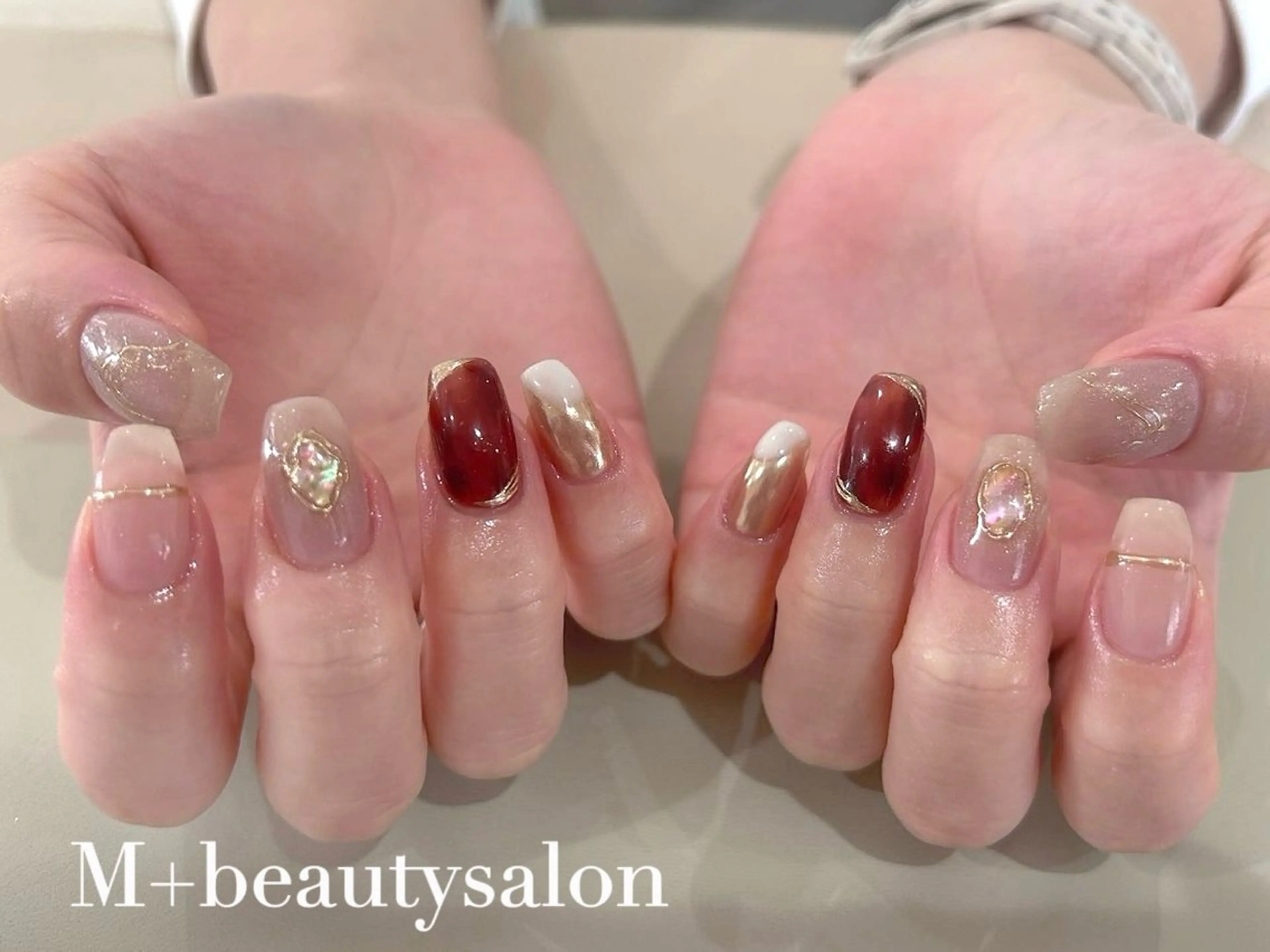 ネイル M+  Beauty Salonのネイルデザイン