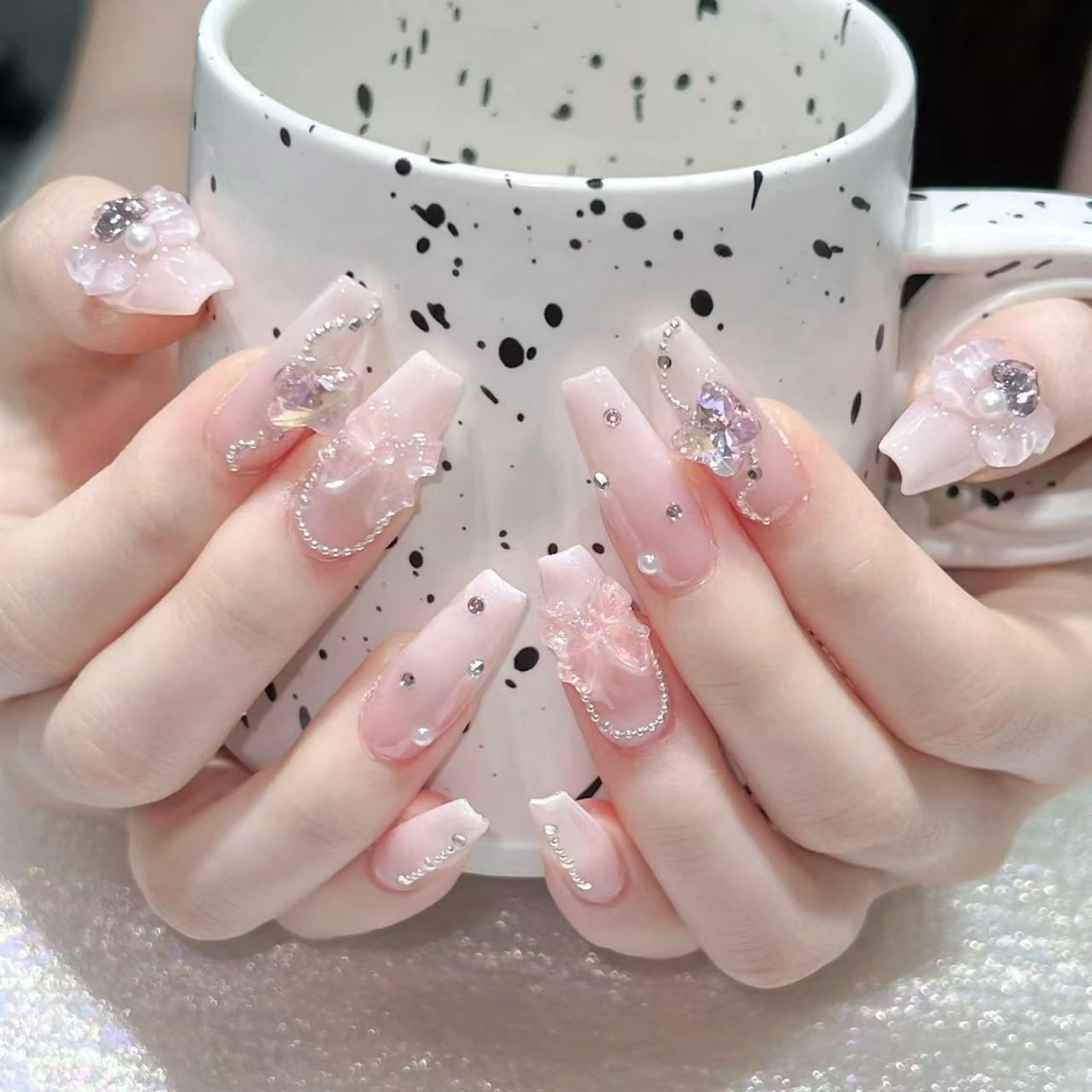 ネイル ハンドネイル Queens マオのネイルデザイン