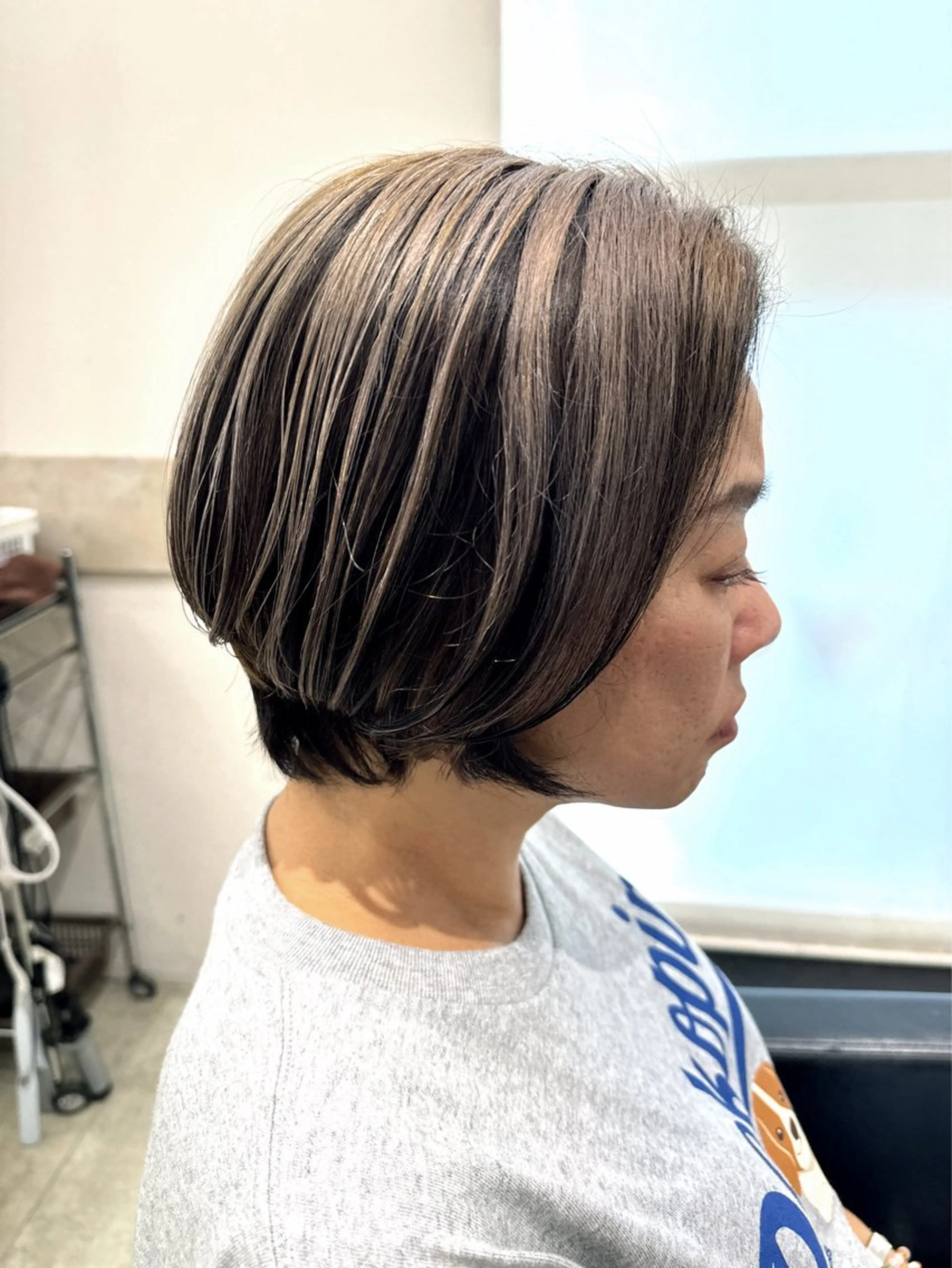 ショート カラー ヘアカラー トリートメント 透明感カラー✨艶髪 制作🌱山根あゆみのヘアスタイル