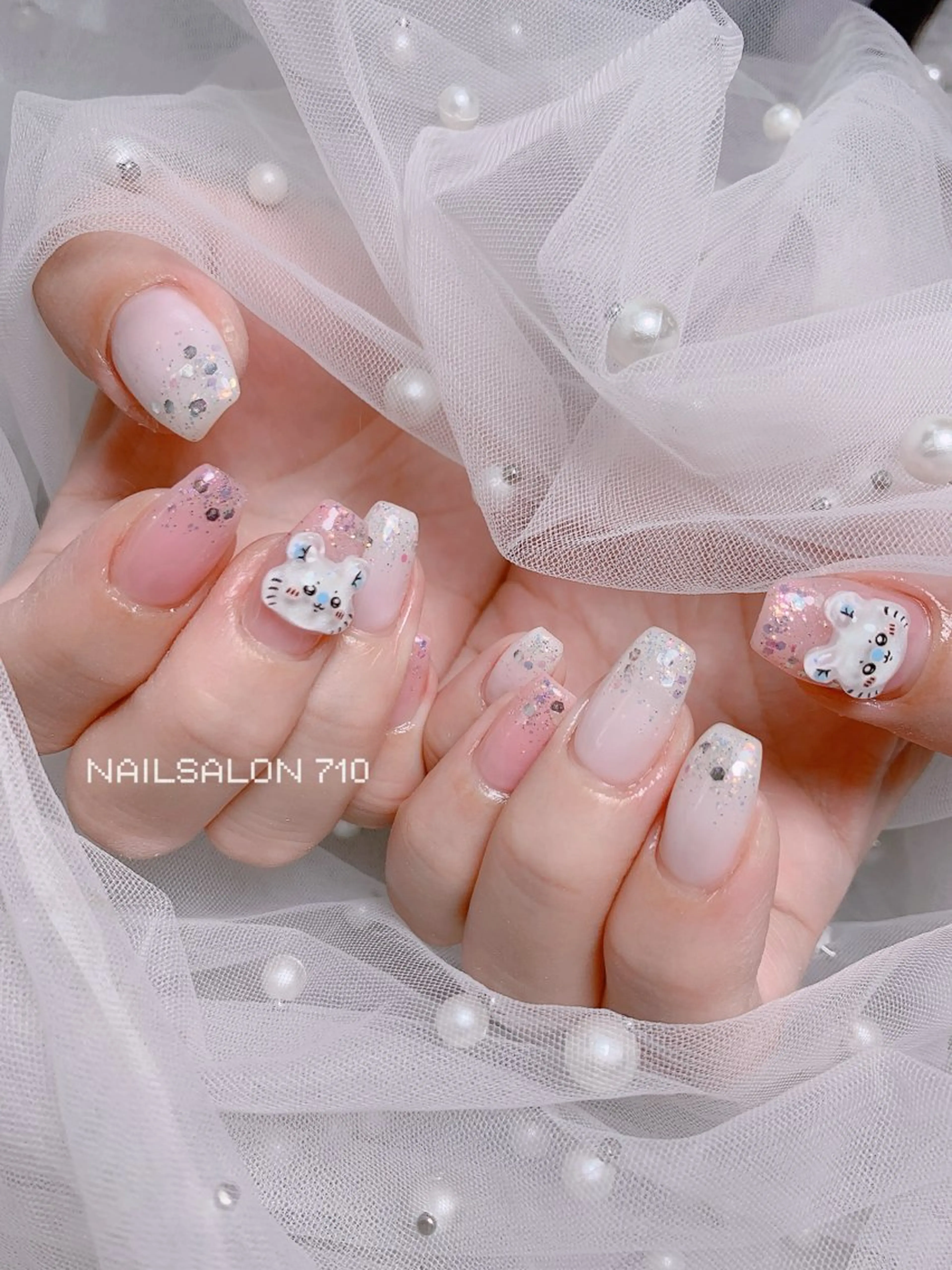 ネイル ハンドネイル フットネイル ナナイチゼロ I.Naoのネイルデザイン