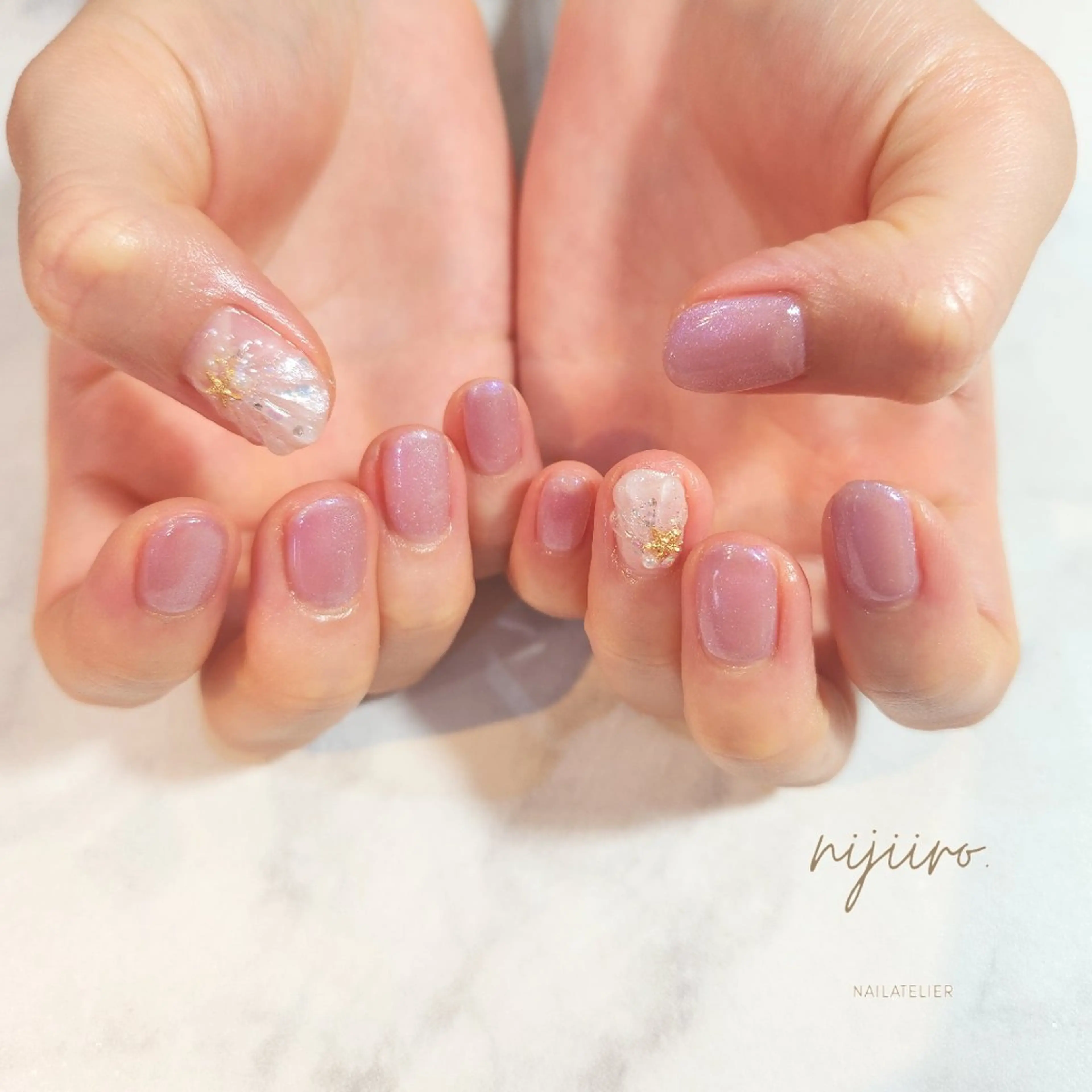 ネイル ハンドネイル nailatelier nijiiro.所属・nijiiro🌈 サトウのネイルデザイン