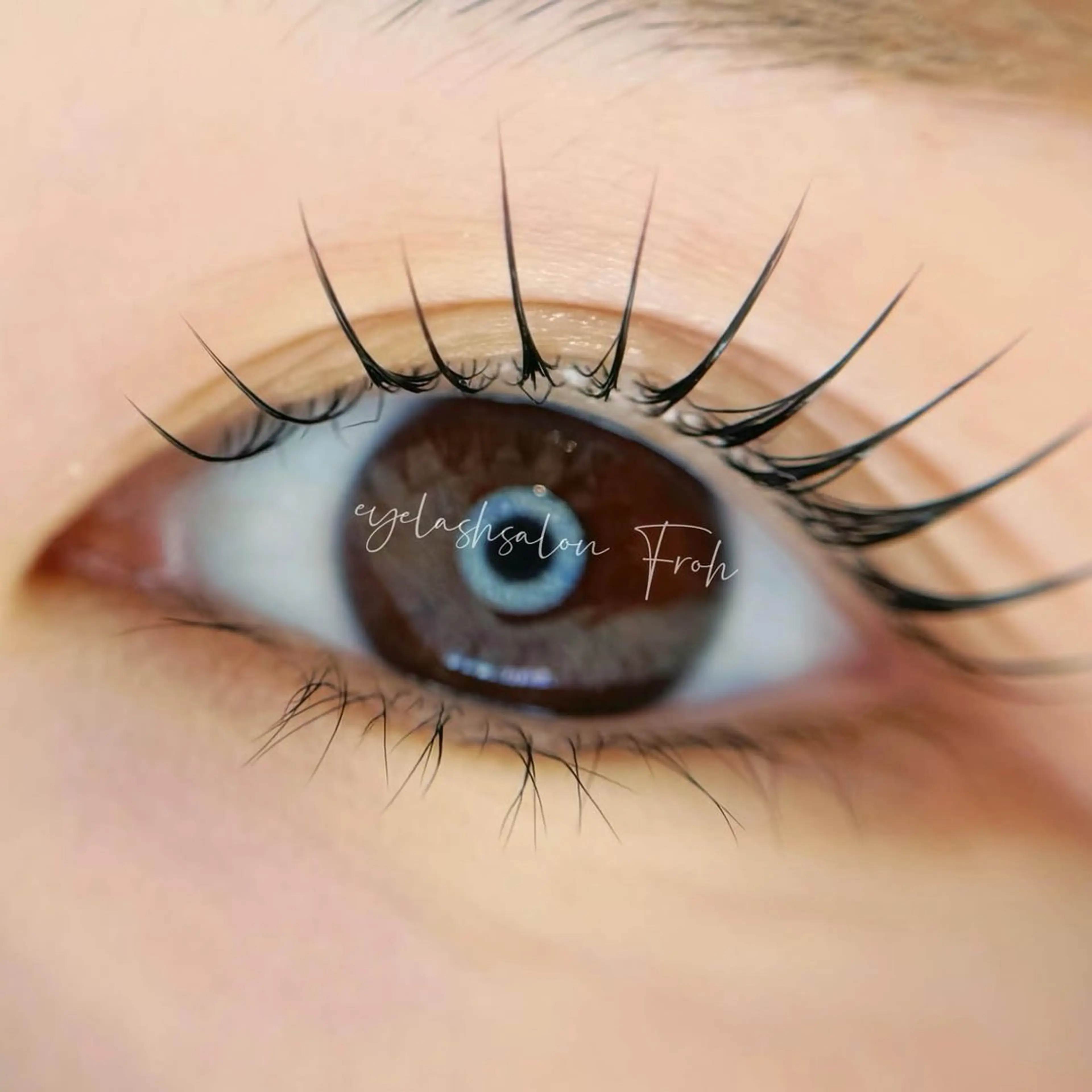 マツエク・マツパ KANOA【カノア】所属・KANOA【カノア】 suzukaの眉毛・アイブロウイメージ