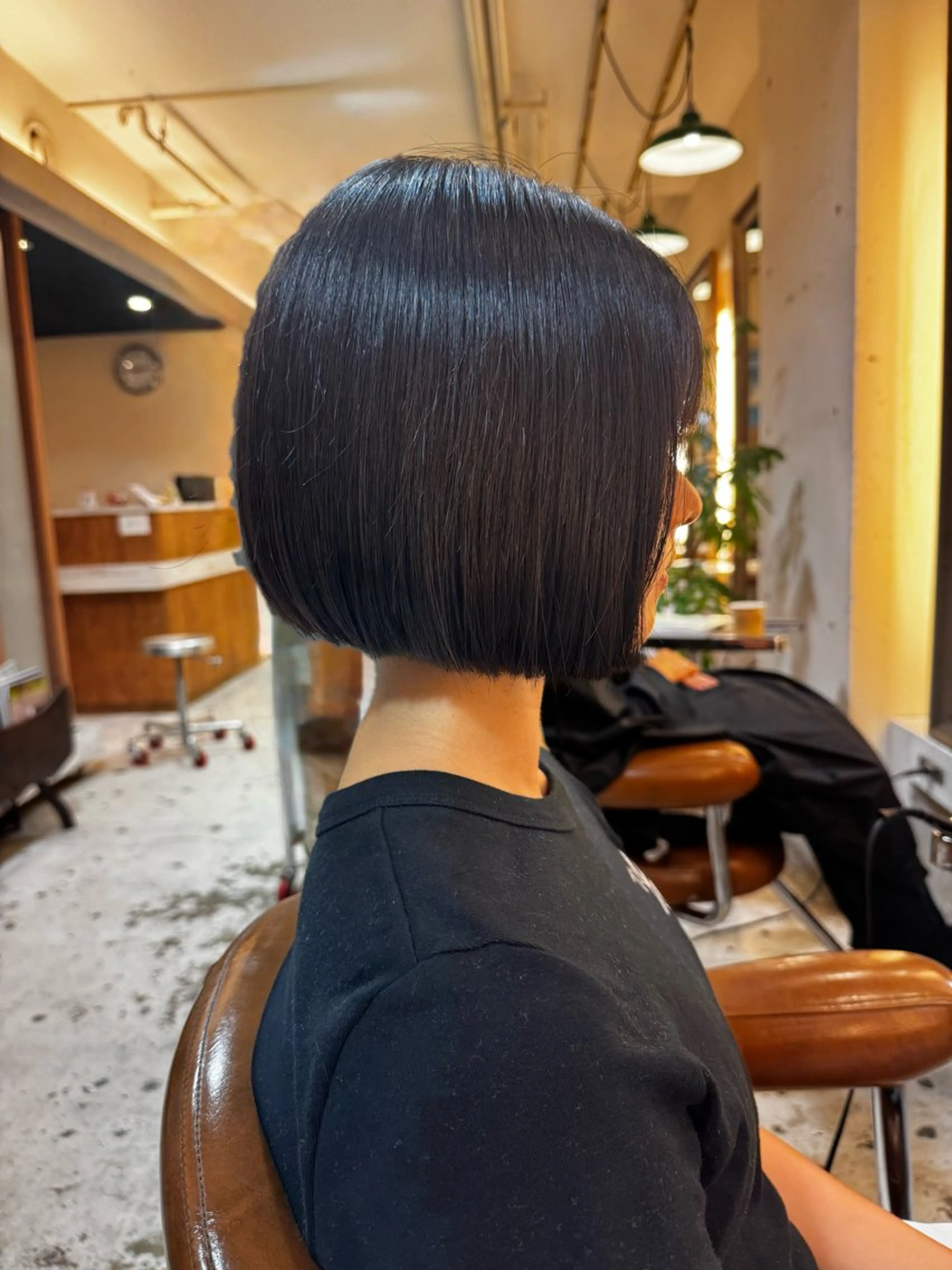 ショート カット トリートメント ヘッドスパ タツキ／レイヤー／ パーマ／艶カラーのヘアスタイル