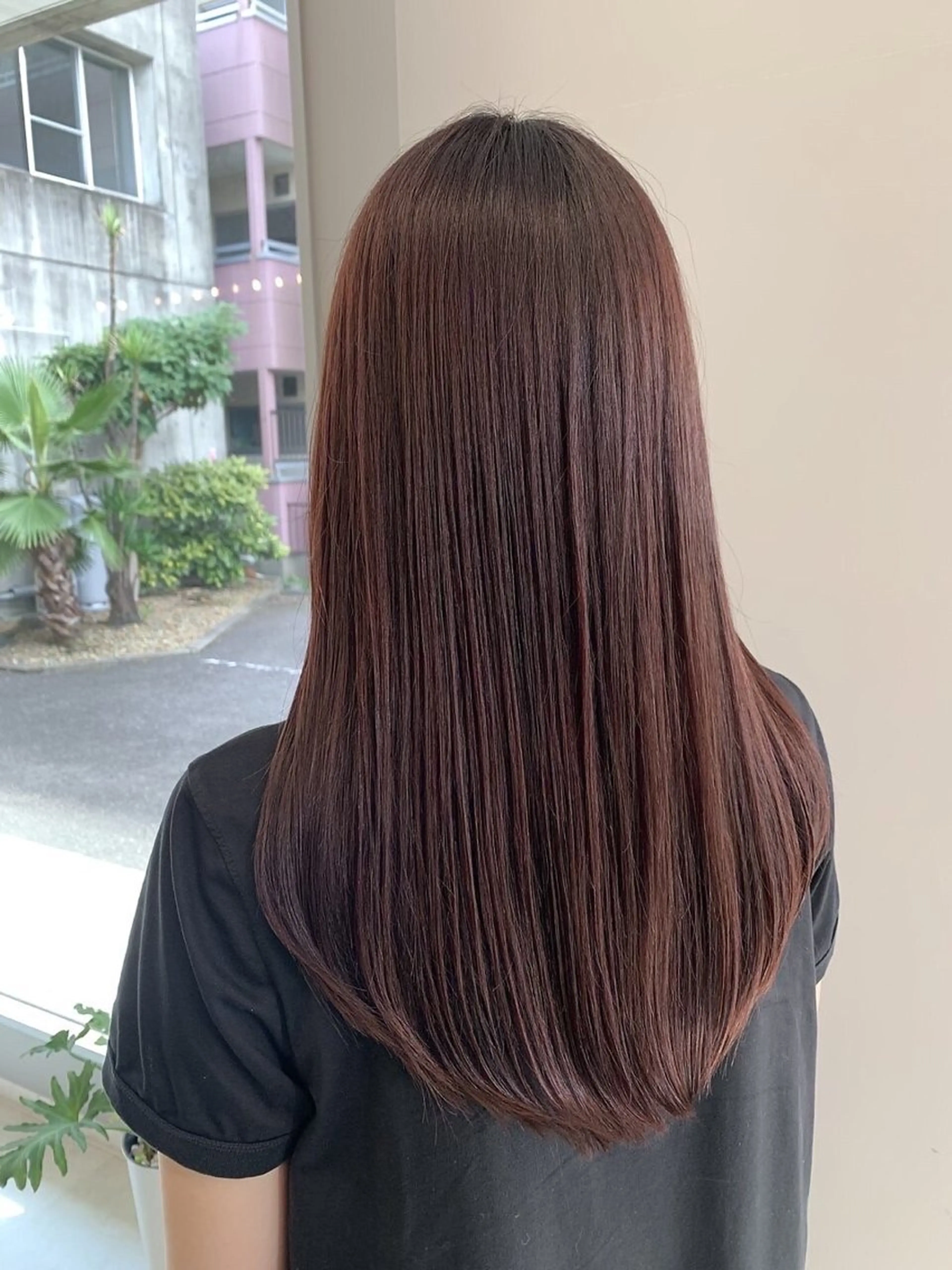 ロング カラー 山本 愛華のヘアスタイル