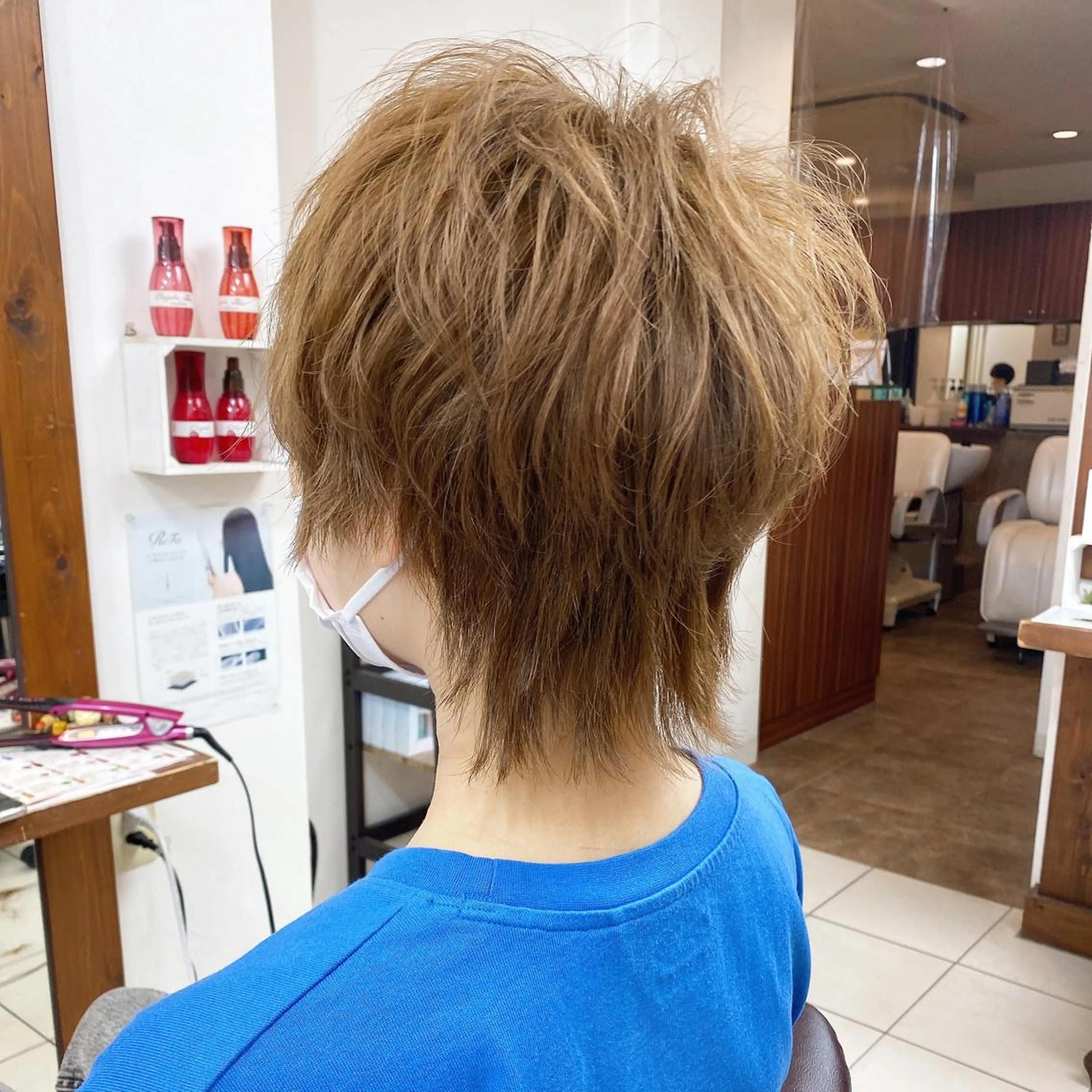 ショート カラー ウルフカット ベリショディレクター 小野 健太郎のヘアスタイル