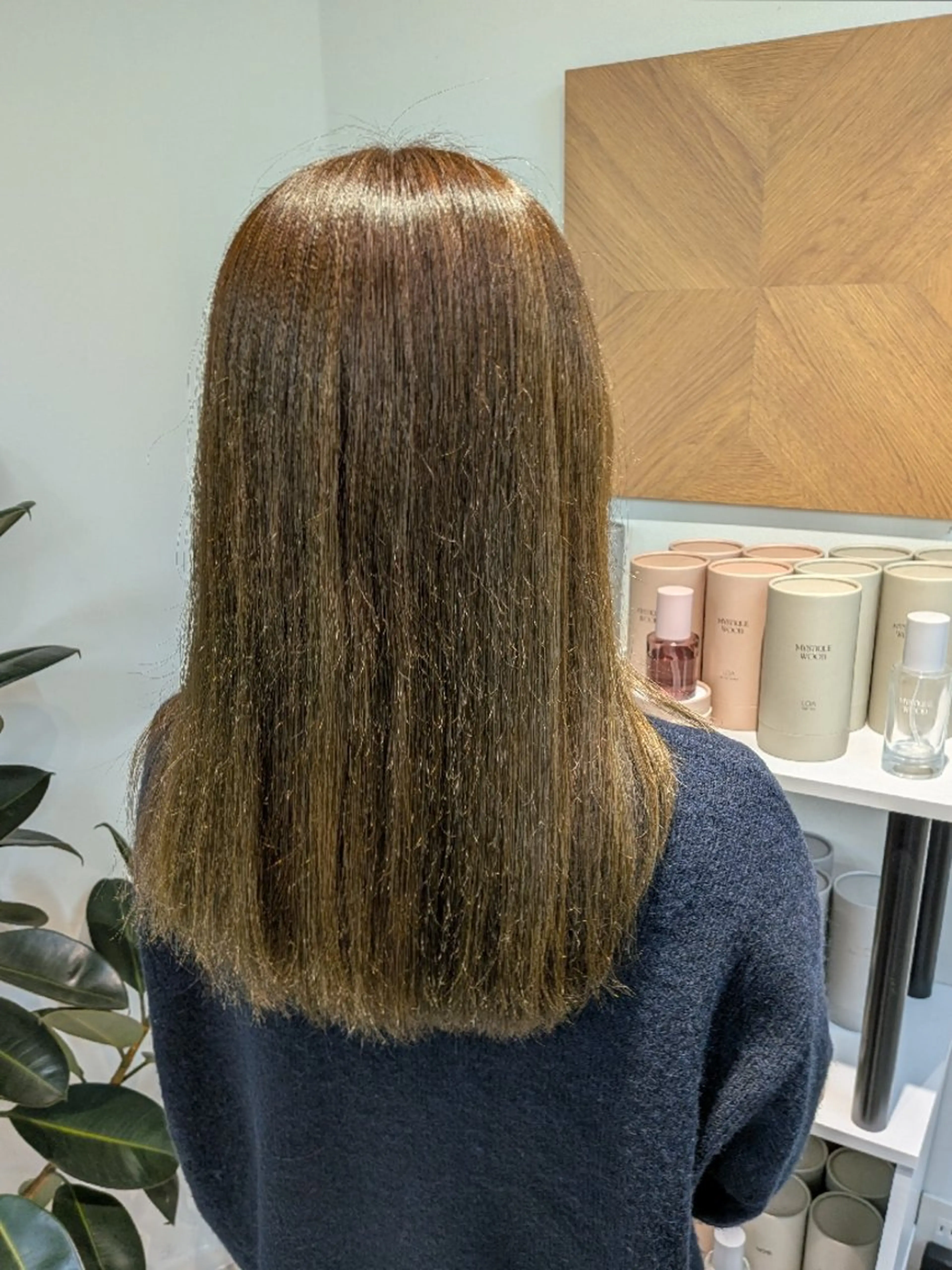 カラー ヘアカラー トリートメント 八木琉河/ハイトーン カラー/ブリーチのヘアスタイル