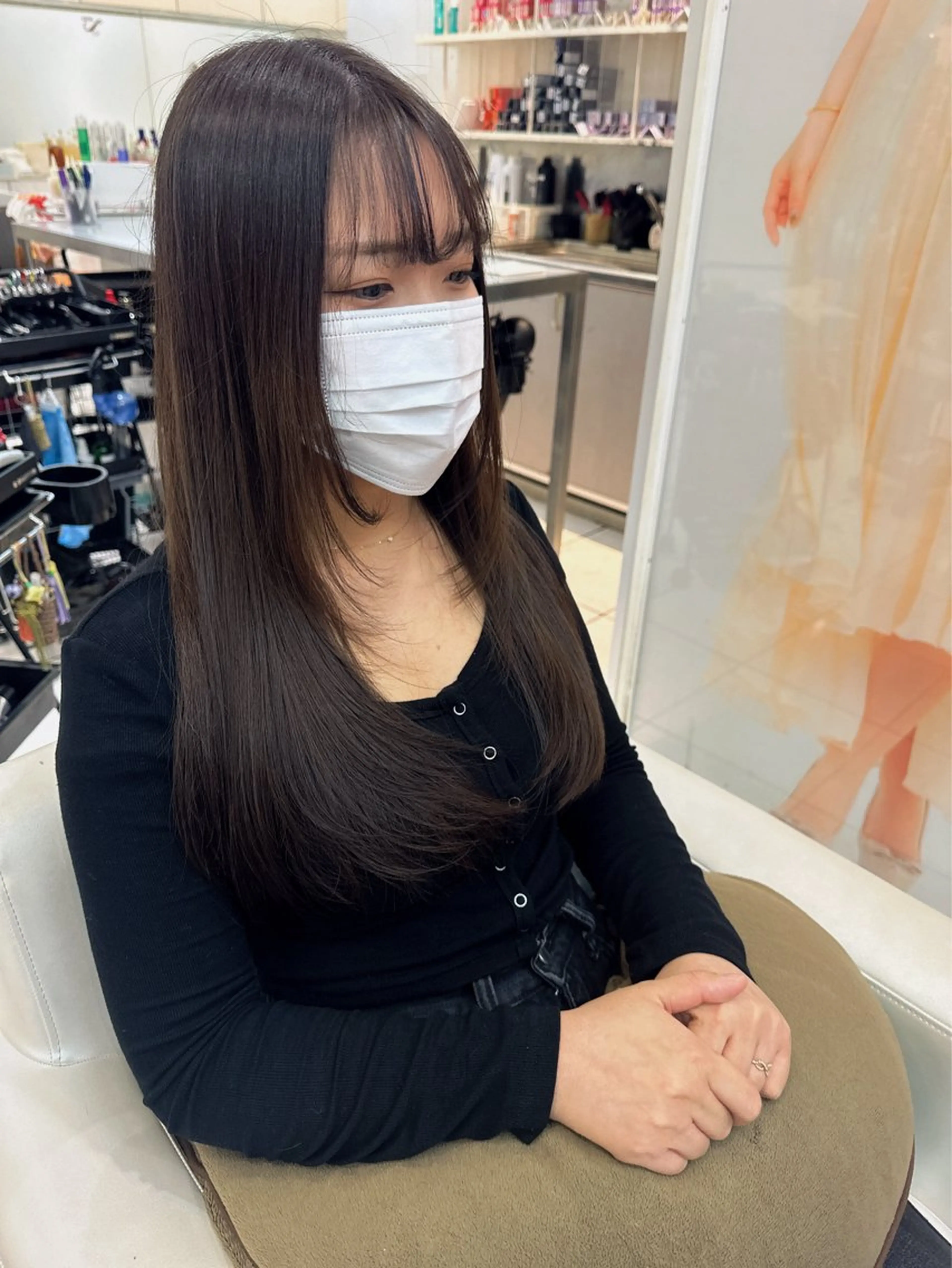 ロング 顔まわりレイヤー 顔周りカット レイヤーカット ロング EXCEL所属・齊藤あみな 大岡山🍒❤のヘアスタイル