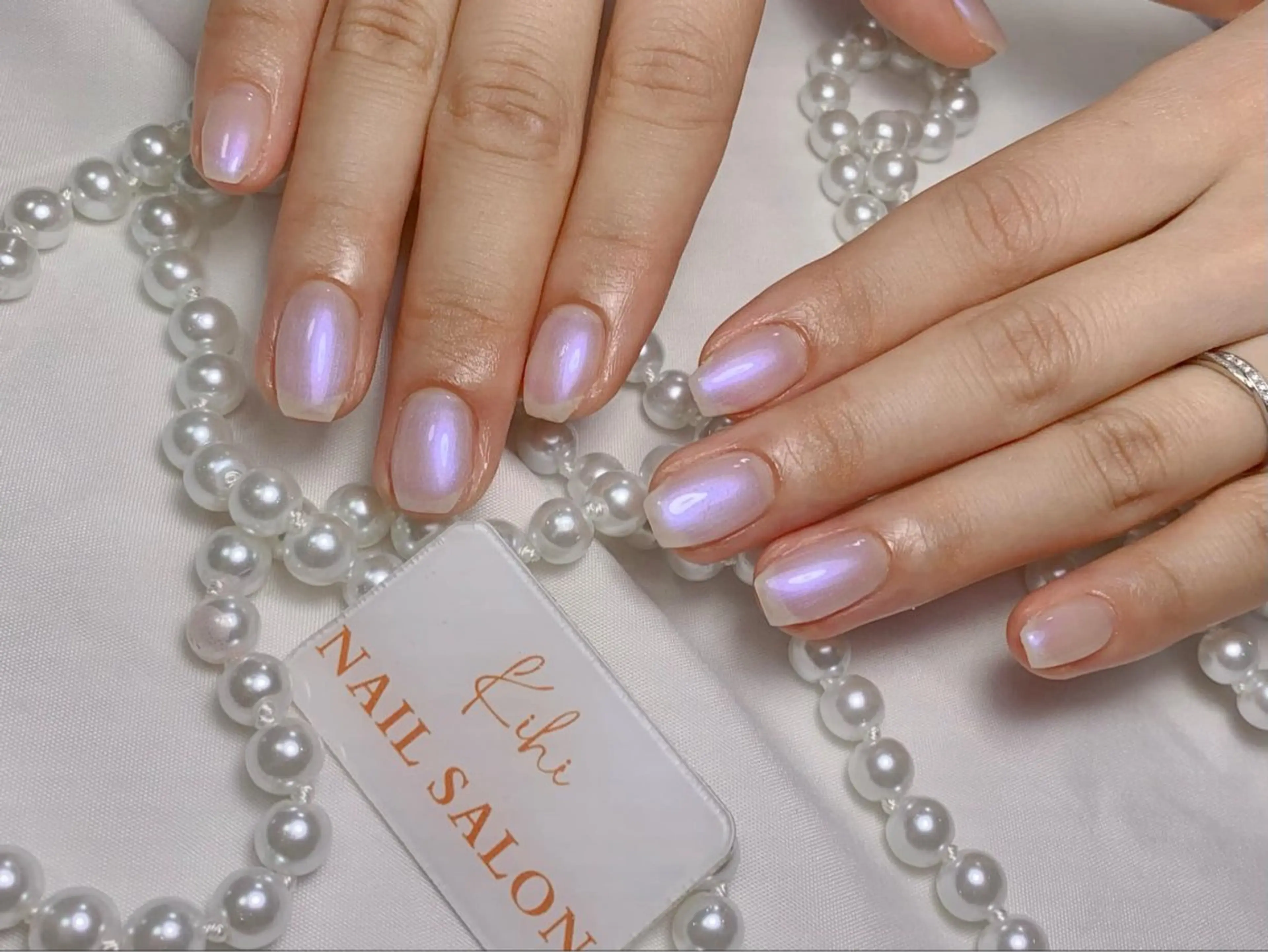 ネイル アートネイル フレンチネイル ジェルネイル グラデーション 韓国ネイル ハンドネイル 💕鈴木ユリ パラジェル/オフ無料のネイルデザイン