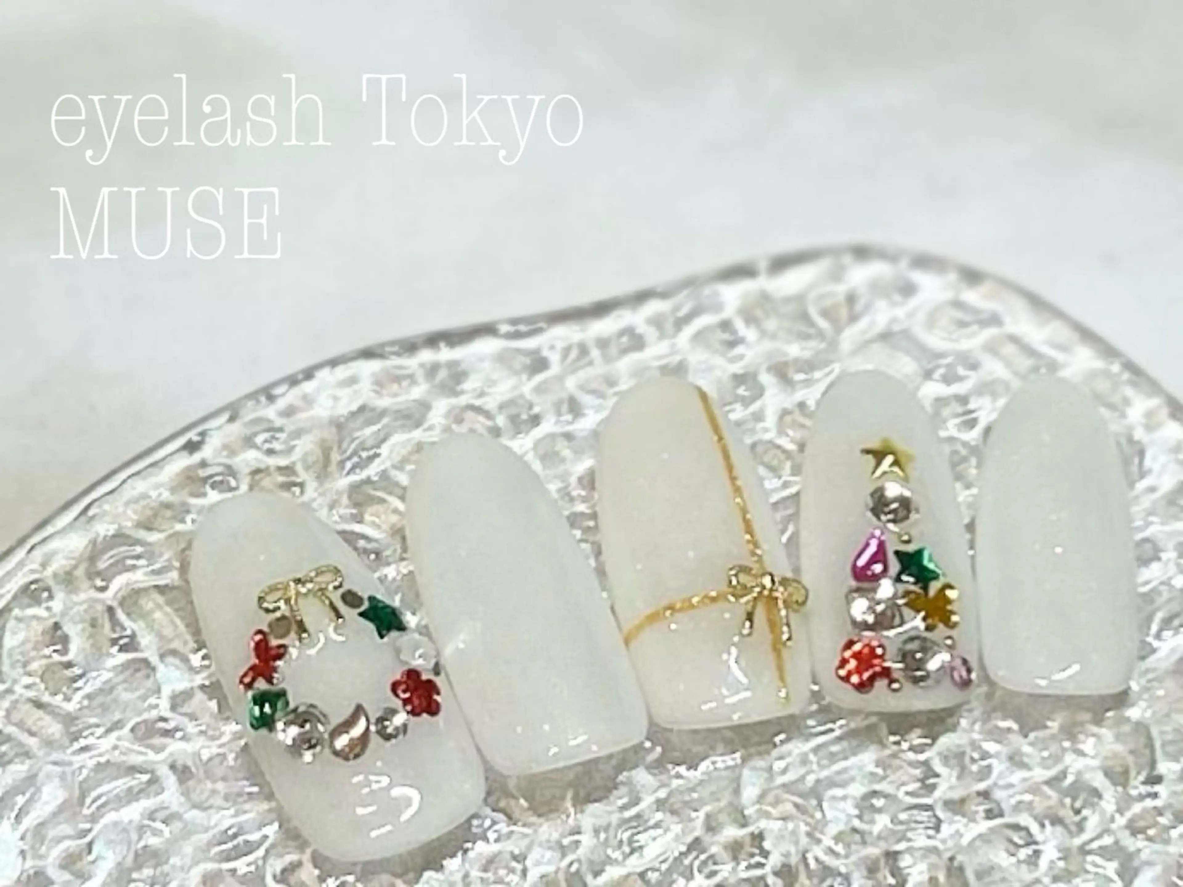 ネイル ジェルネイル パラジェル ストーンネイル 冬ネイル クリスマス ハンドネイル tanaka ◡̈のネイルデザイン