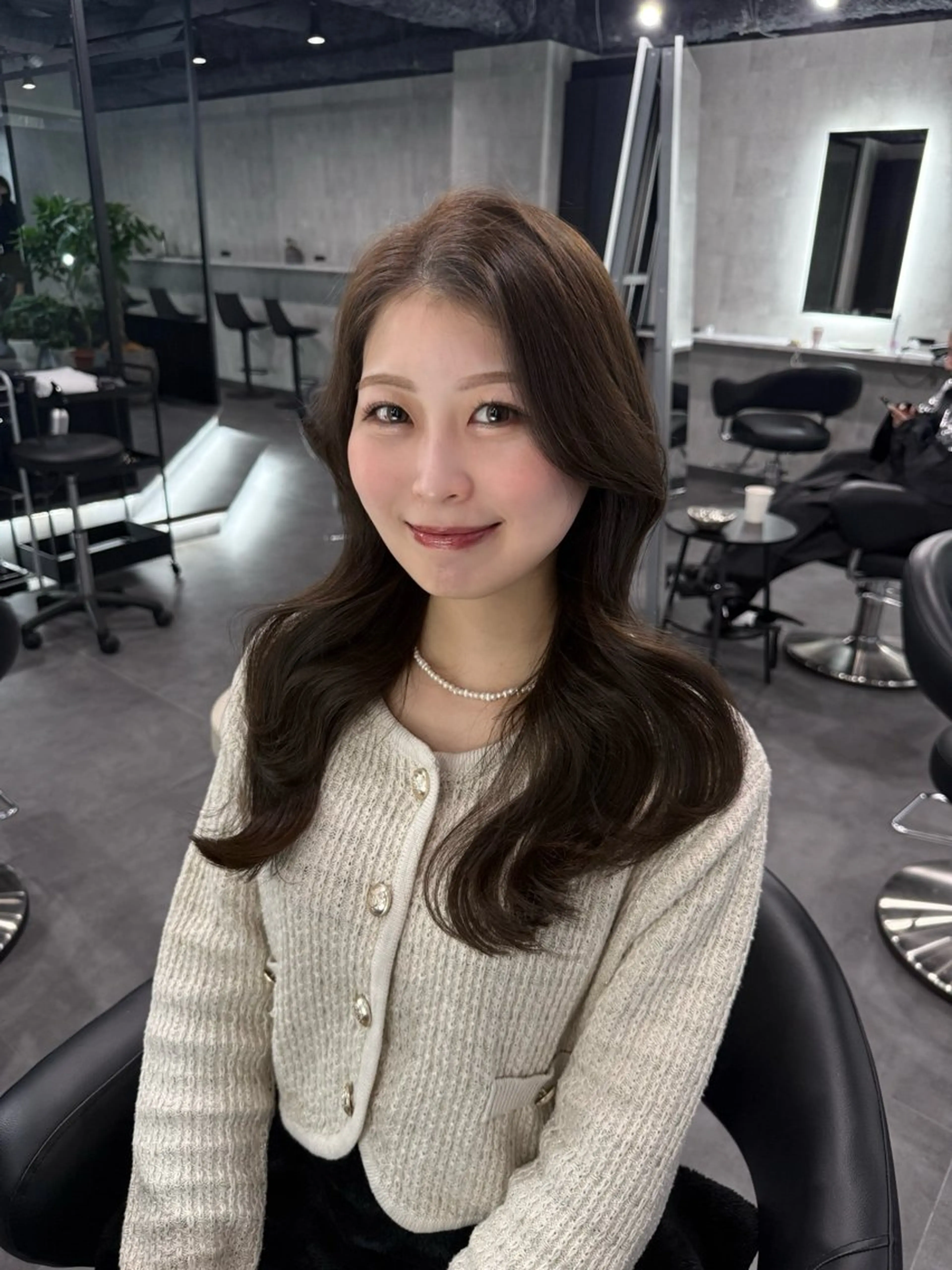 ミディアム カット トリートメント LAVEL 渋谷 髪質改善 レイヤーカット所属・💖艶髪/韓国ヘア 💖asukaのヘアスタイル