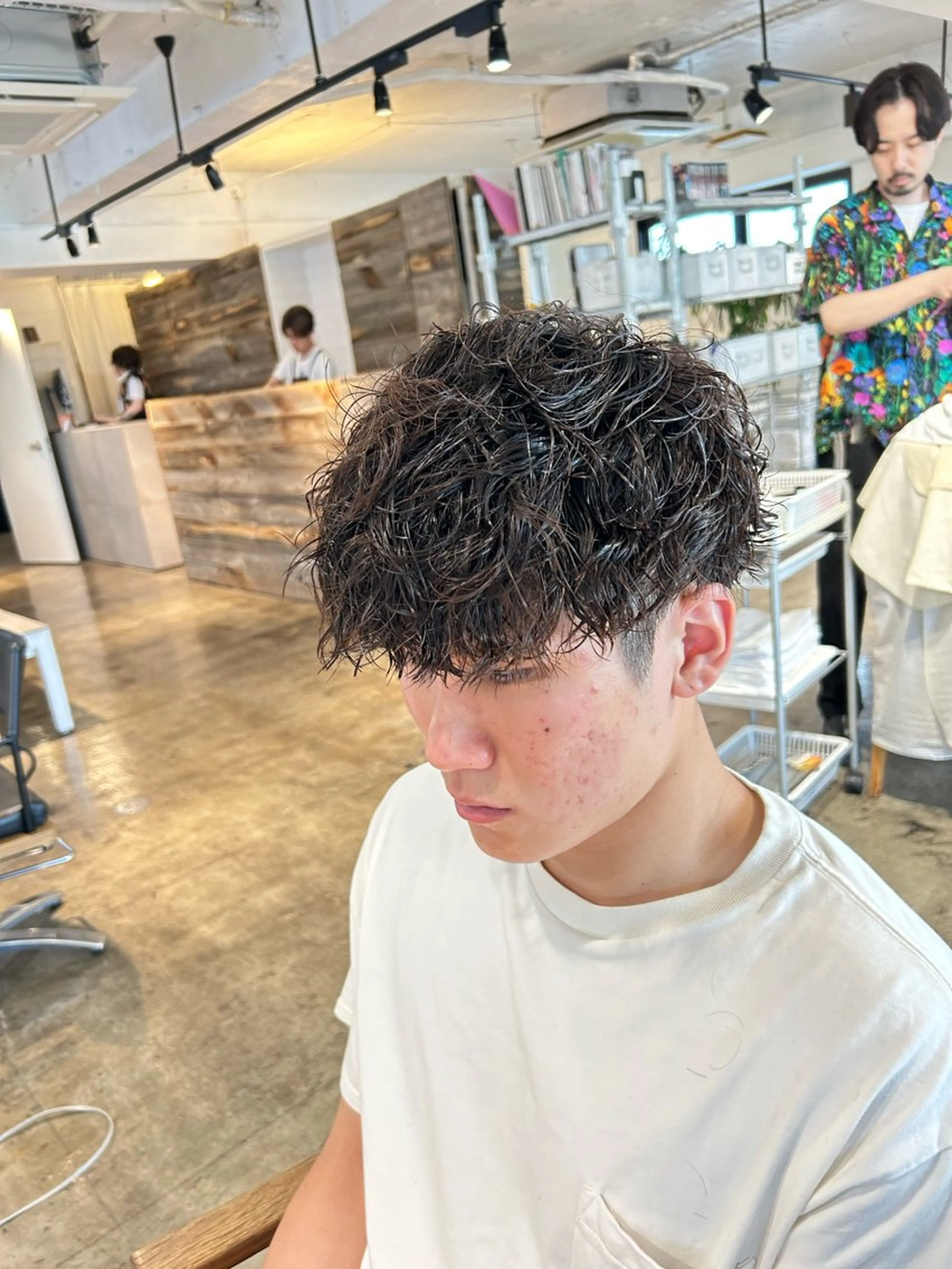 ショート パーマ メンズ センターパート ダウンパーマ カルマパーマ メンズ韓国風 マッシュ become men's hair 名駅店所属・名駅/フェザーパーマ 韓国ヘア/森岡のヘアスタイル