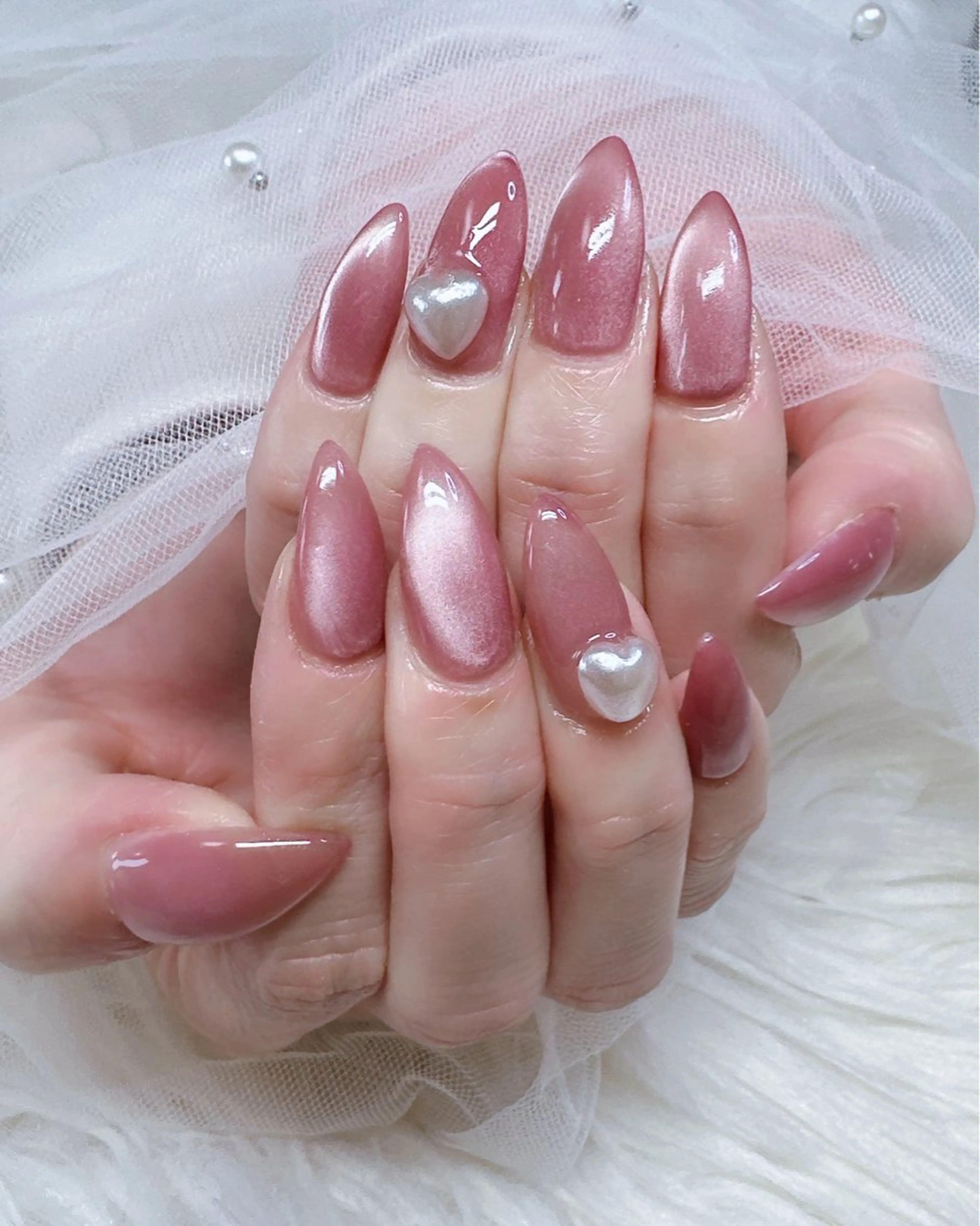 💛ワンカラー・マグネット・フラッシュ・ラメ.ラメグラ2色迄！(ソフトジェルオフ込み・ドライケア付き)の写真