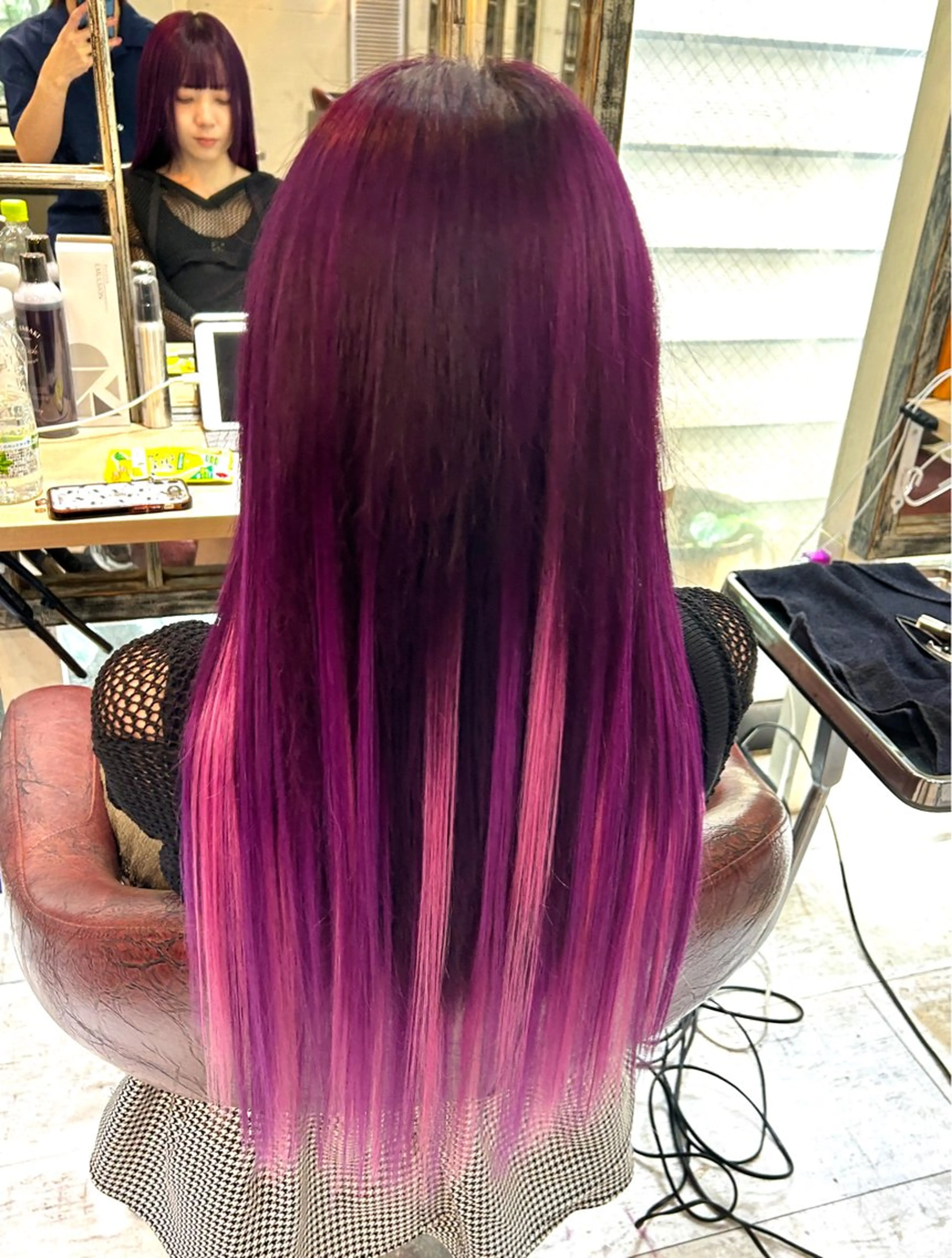 ロング カラー ササ キのヘアスタイル