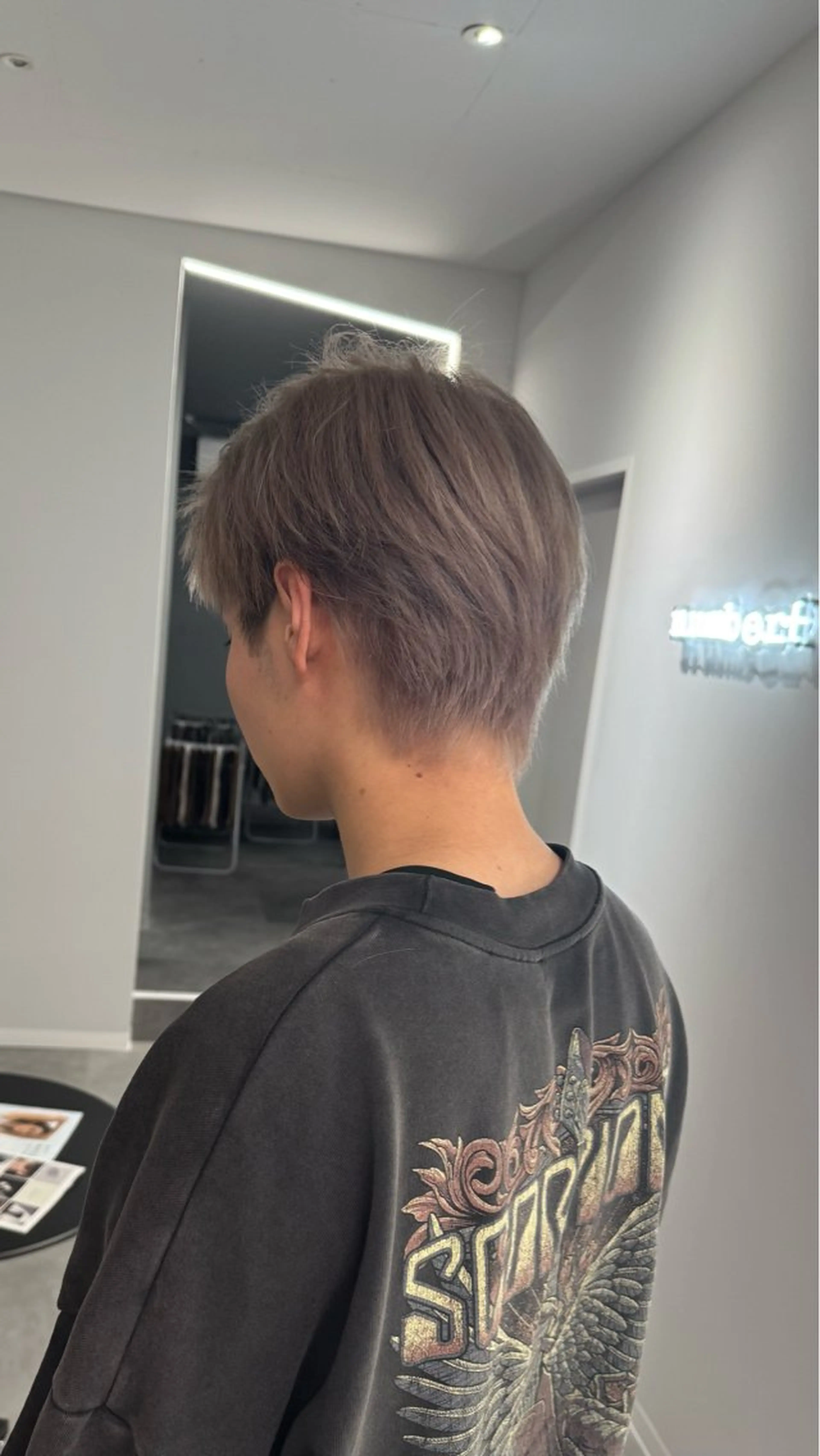 ショート メンズ ヘアカラー 中島 涼葉のヘアスタイル