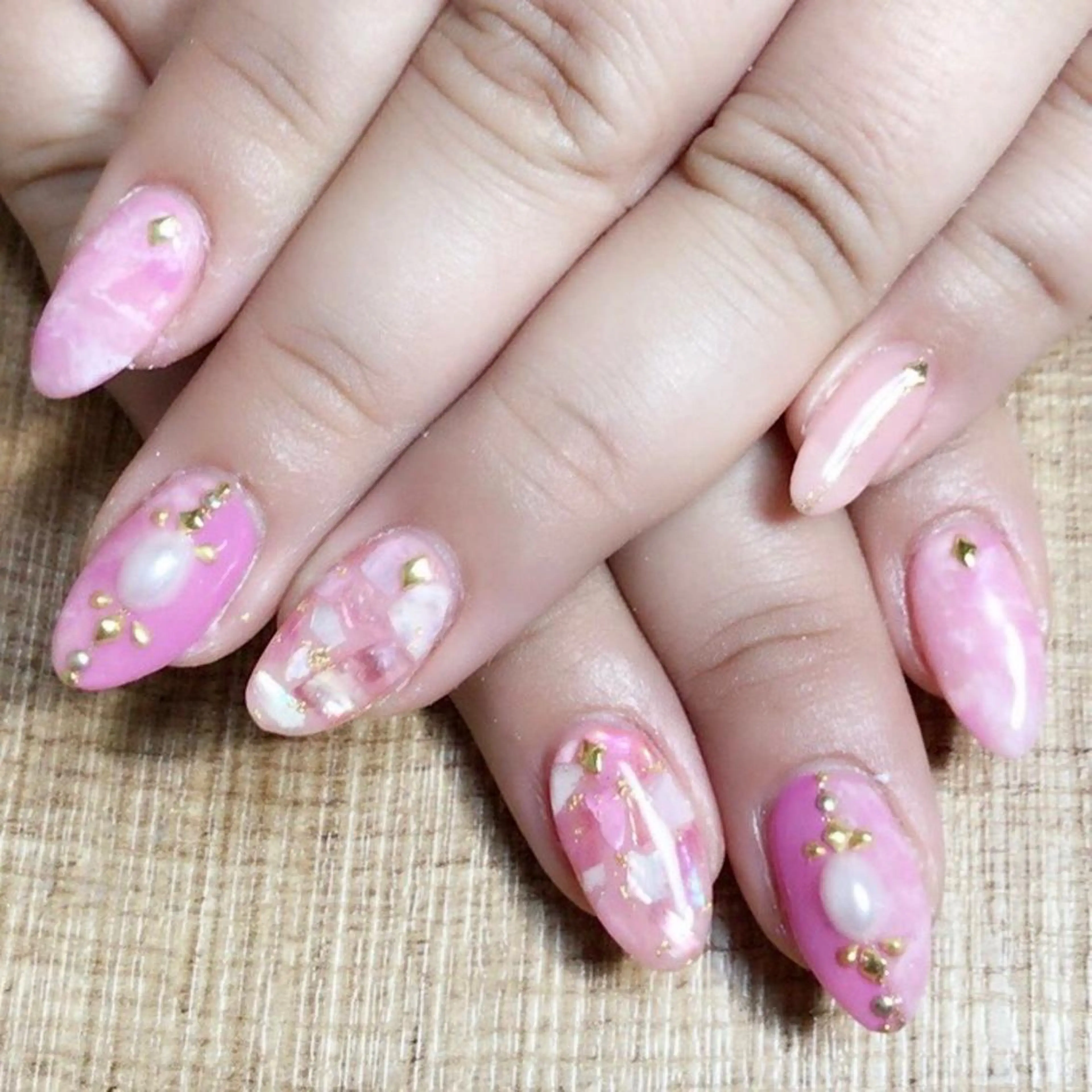 ネイル アートネイル 安藤 Charlotteのネイルデザイン