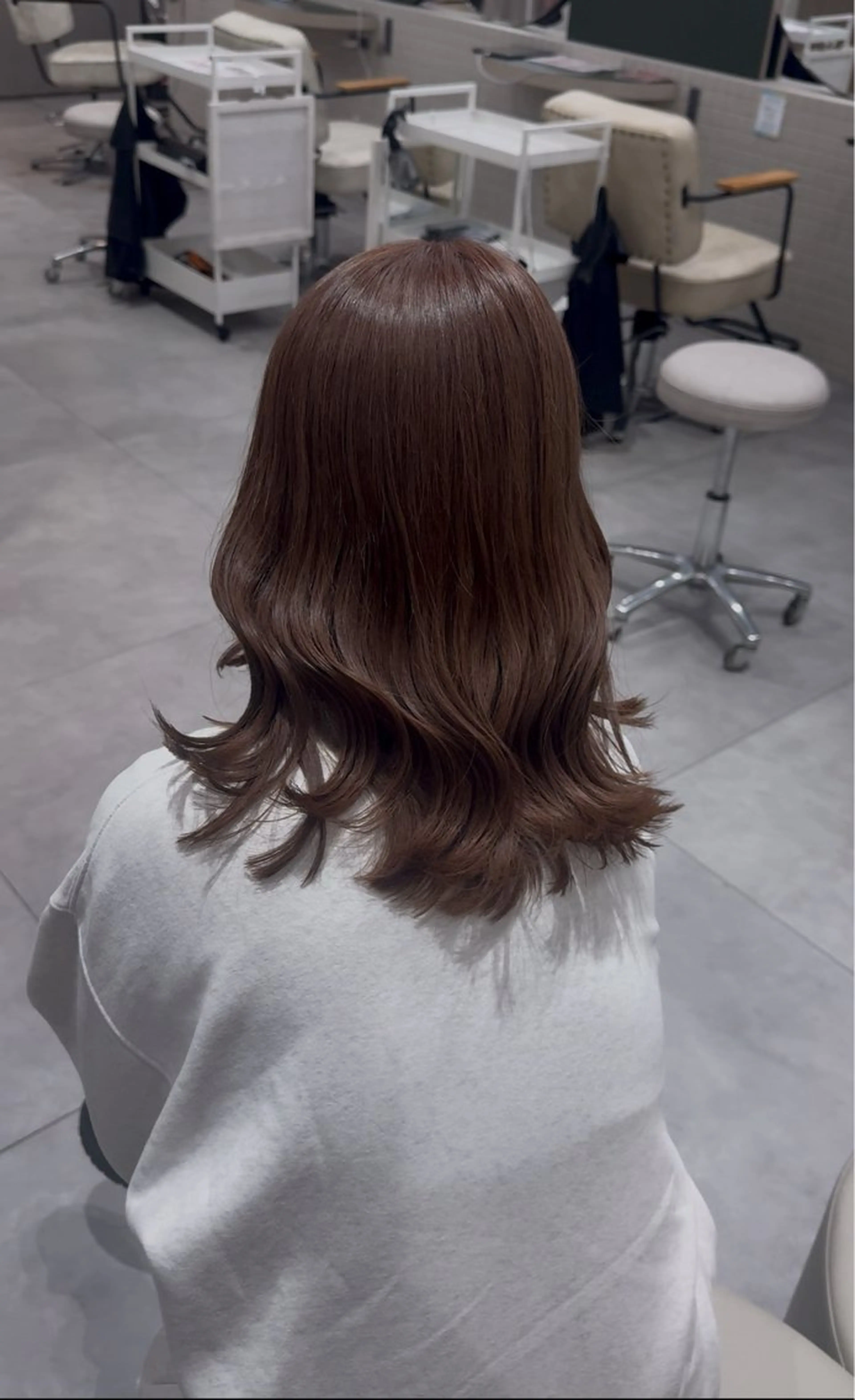 カラー ブラウンカラー ピンクカラー ヘアカラー 衛藤 優希のヘアスタイル