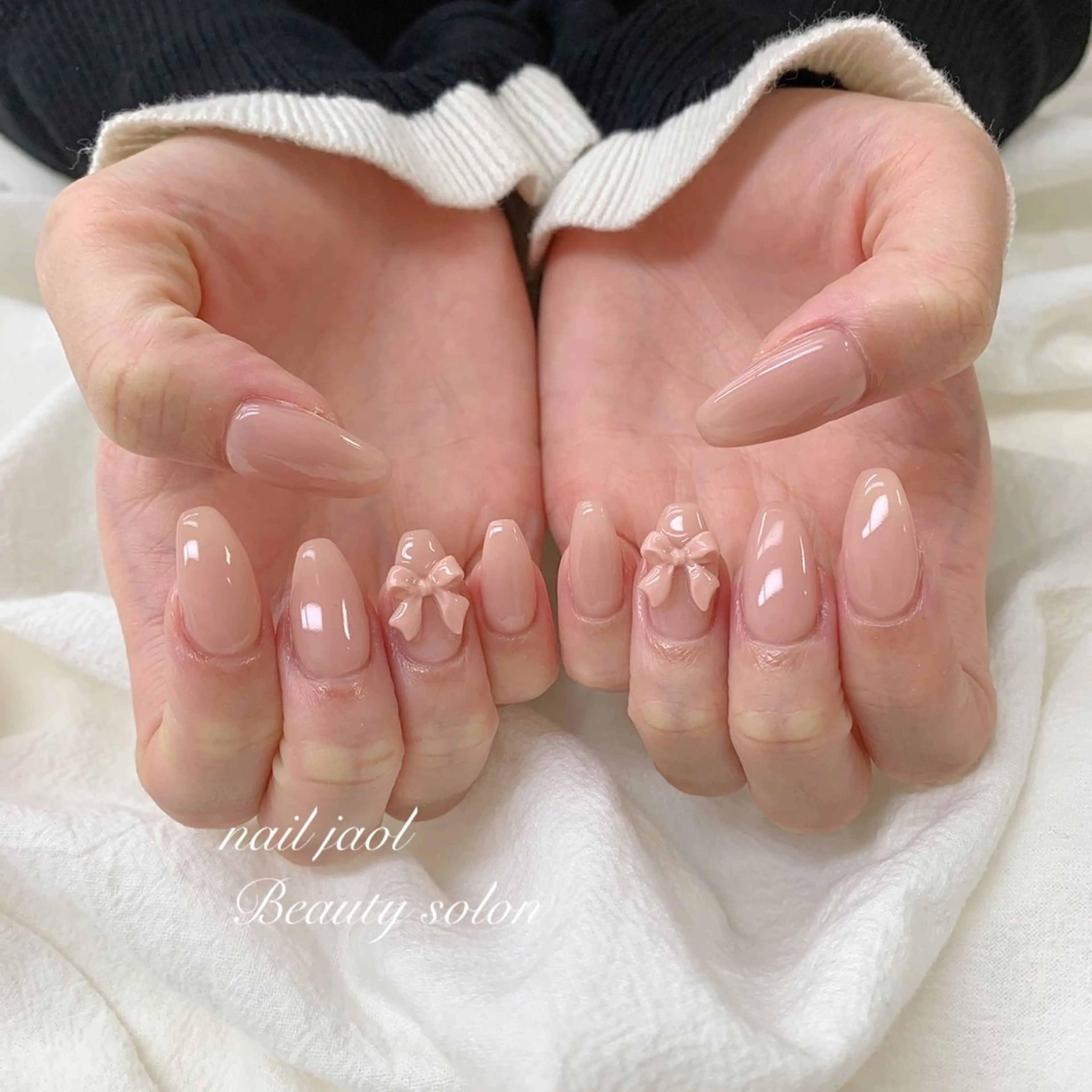 ミディアム ハンドネイル nail jaol池袋店所属・ネイルJaol 池袋のネイルデザイン