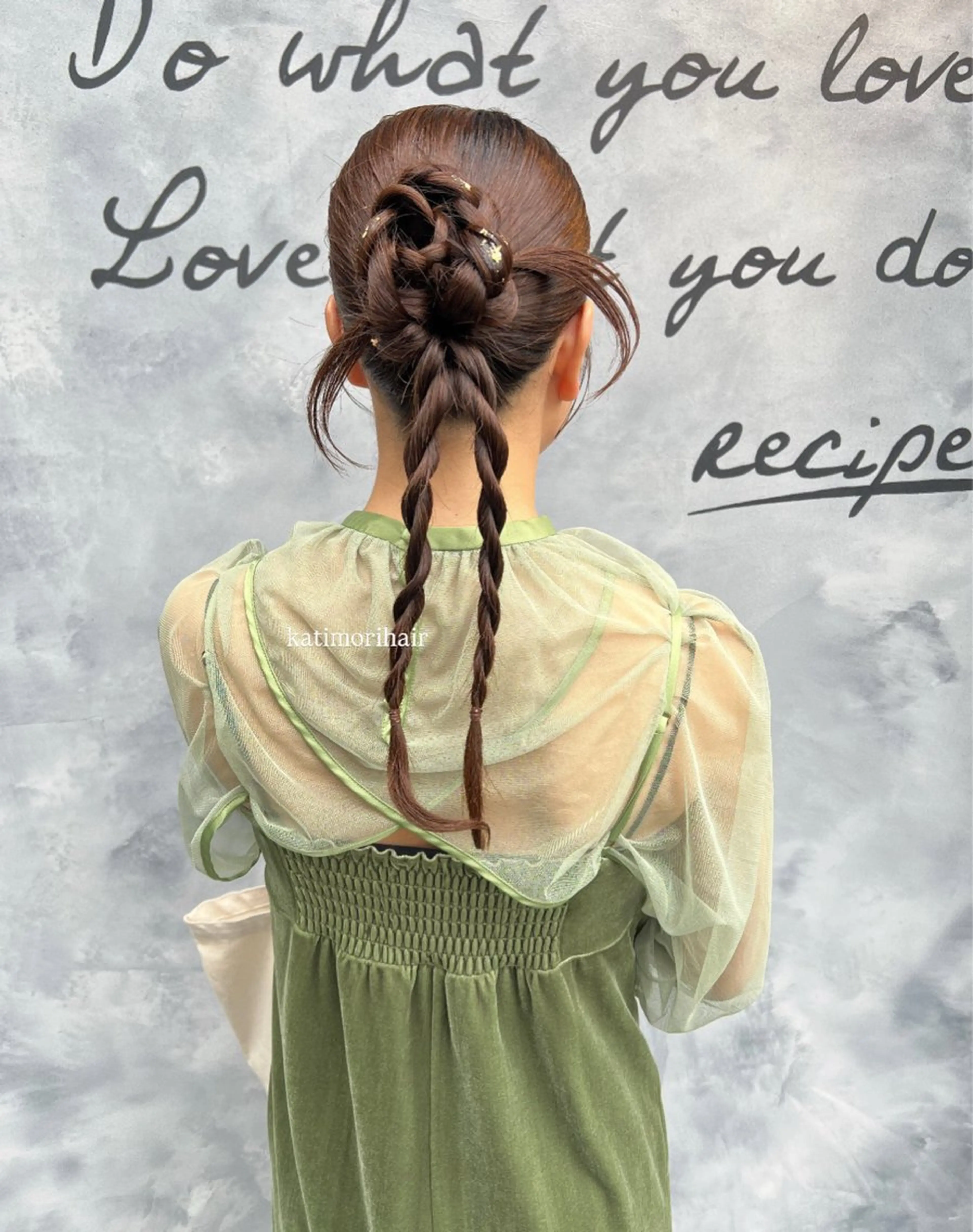 ロング ヘアアレンジ ヘアセット 黒阪 なみのヘアスタイル