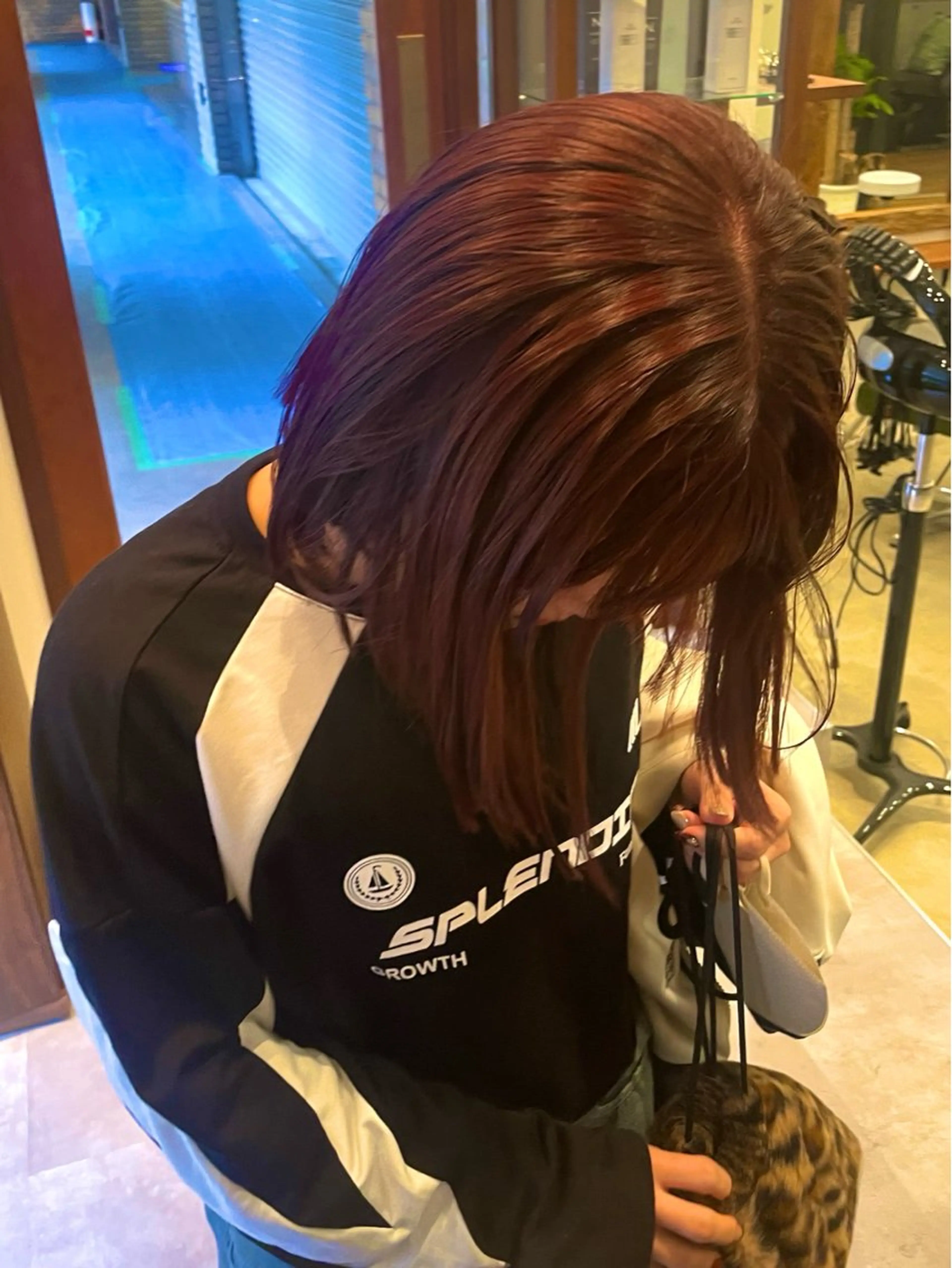 カラー 松尾 渚のヘアスタイル