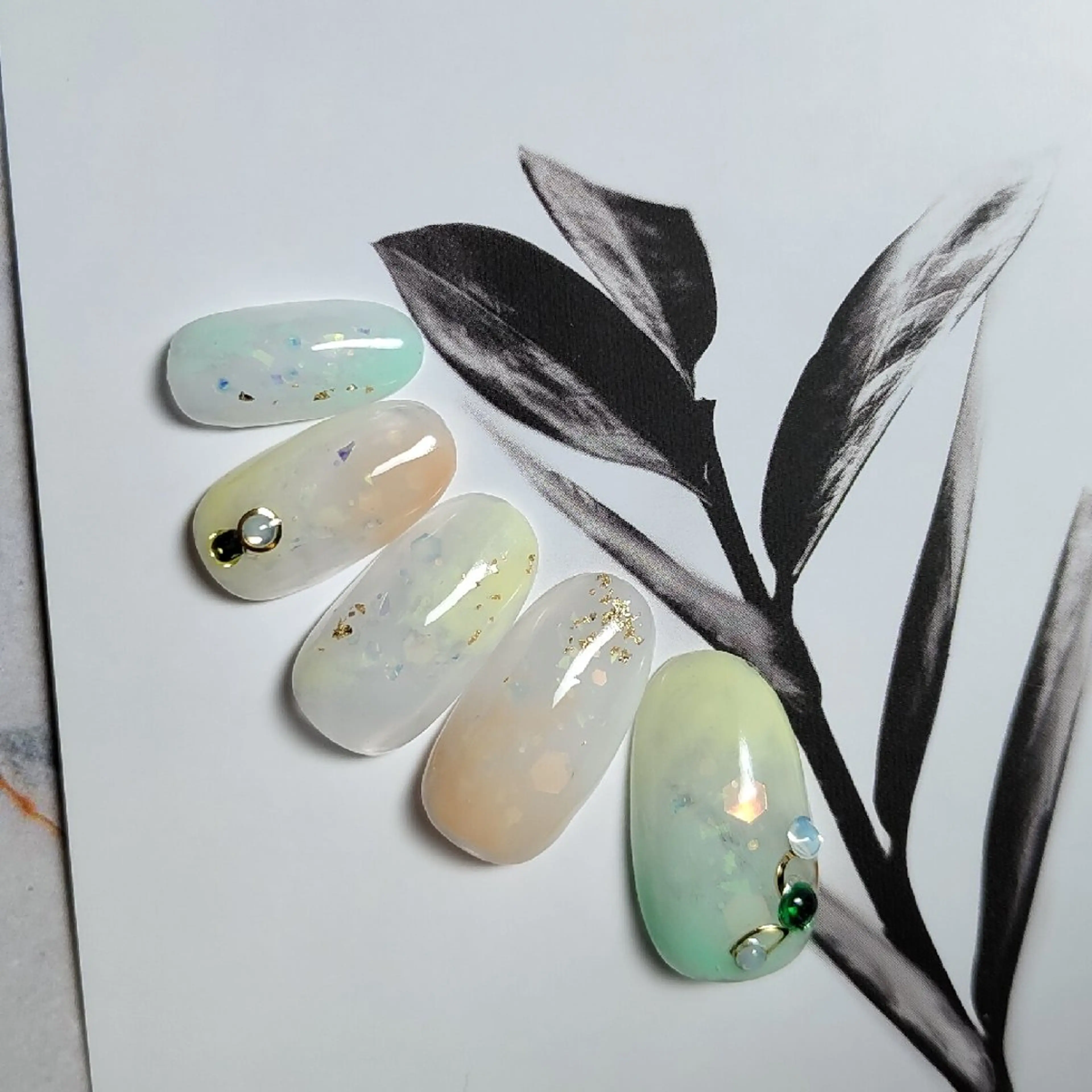 ネイル ハンドネイル mg nail所属・mg nailのネイルデザイン