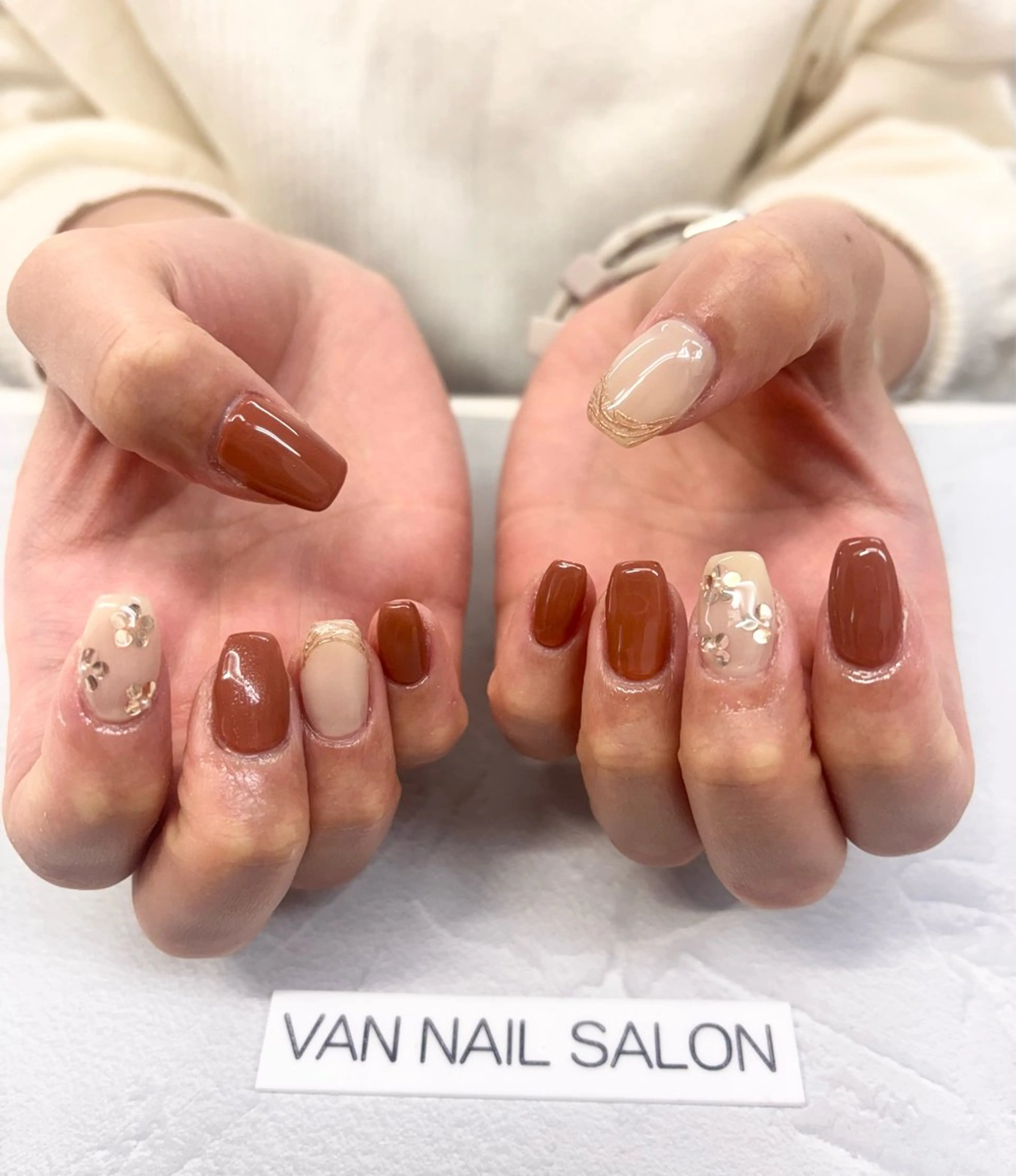 ネイル VANNAILSALON 海老名店所属・VANNAIL 海老名店のネイルデザイン