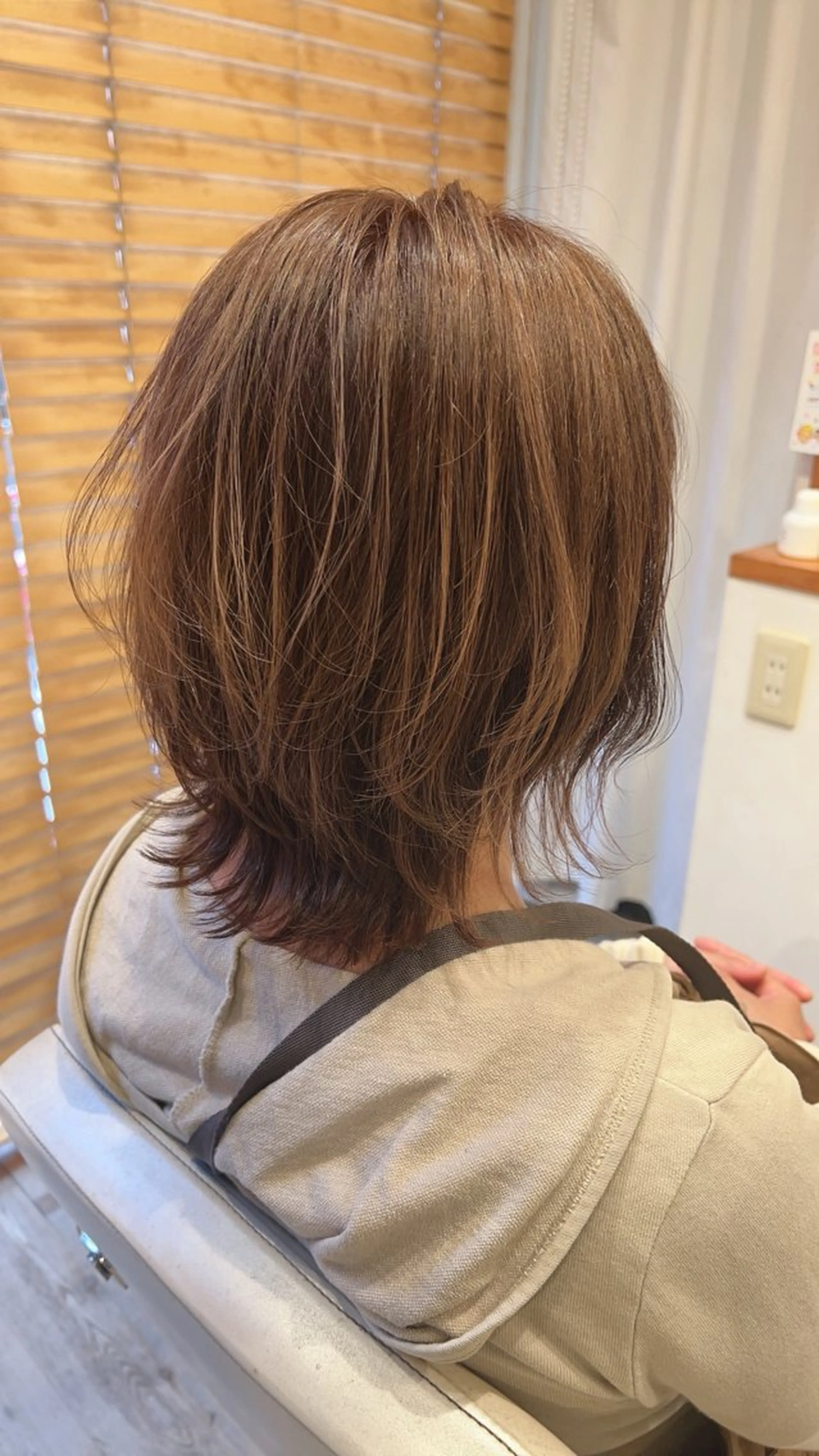 ＊　前髪と顔まわりカット【耳前までのカット】＋ROSSOカラー　＊の写真