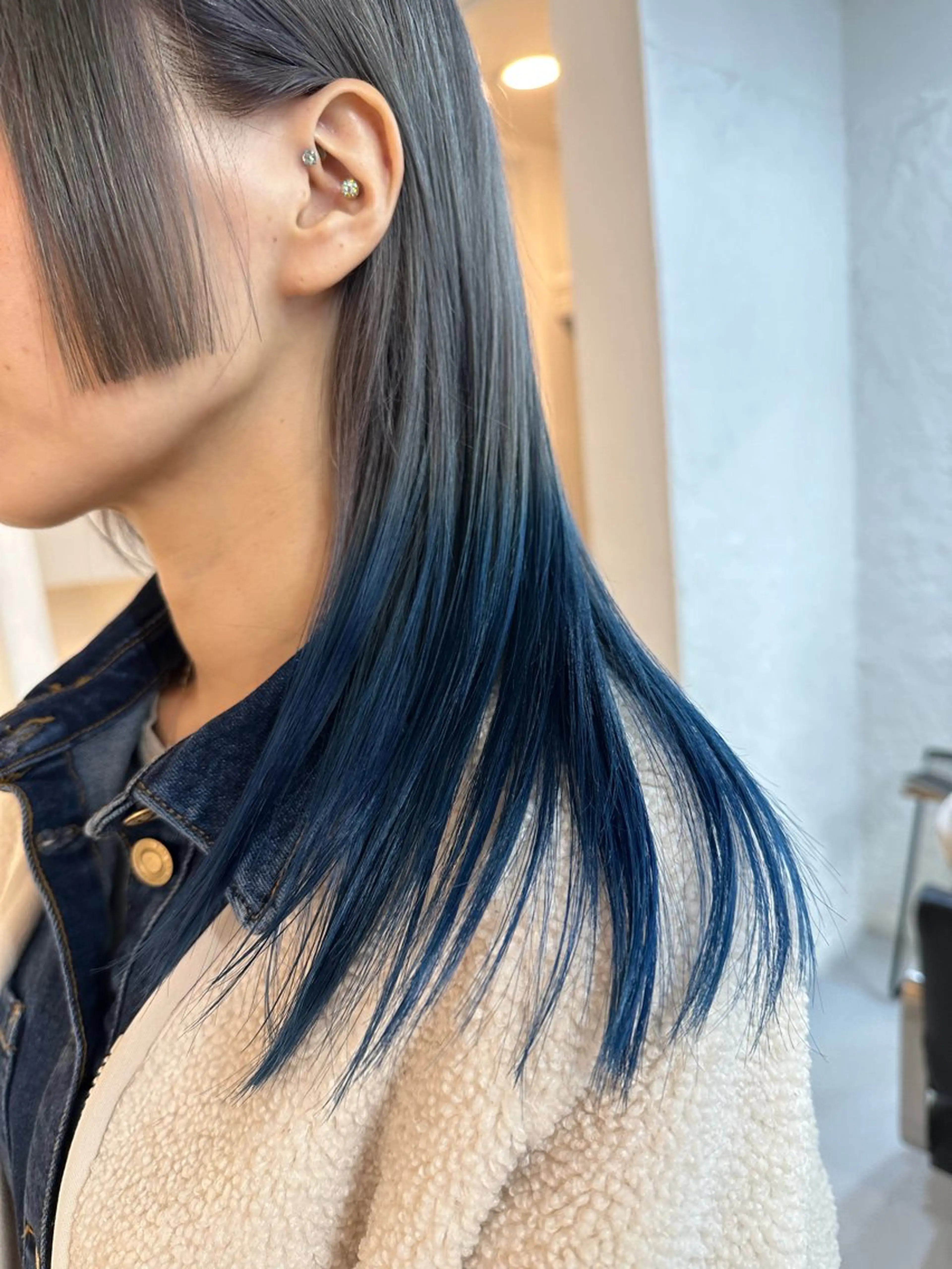 ロング カラー ブルーカラー デザインカラー ハイトーンカラー シルバー インナーカラー/レイ ヤーカット♡/マキシのヘアスタイル