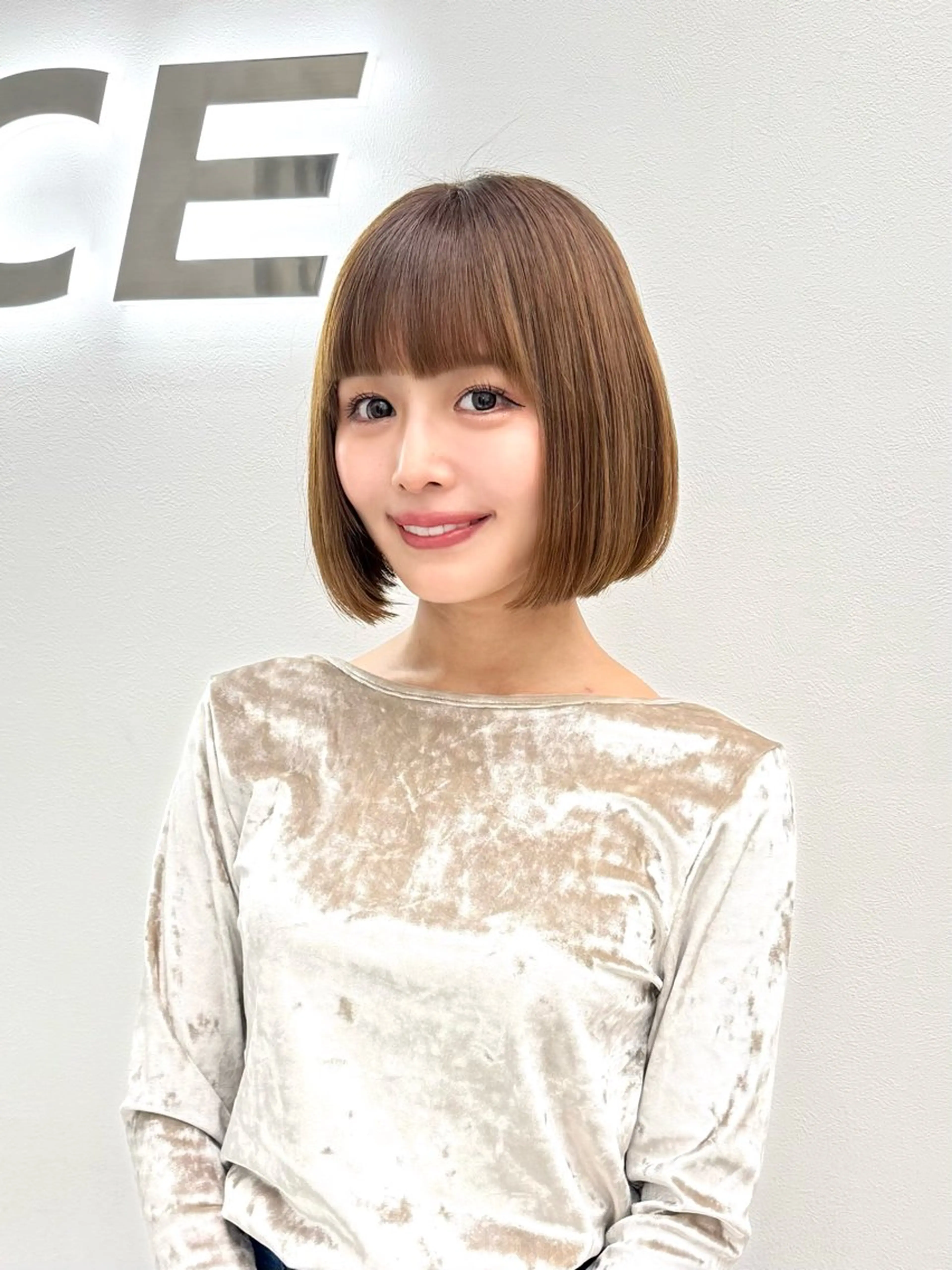 ショート カラー ヘアアレンジ カット トリートメント ヘアセット ‎🤍韓国ボブ/ 縮毛矯正🪽‪ひかりのヘアスタイル