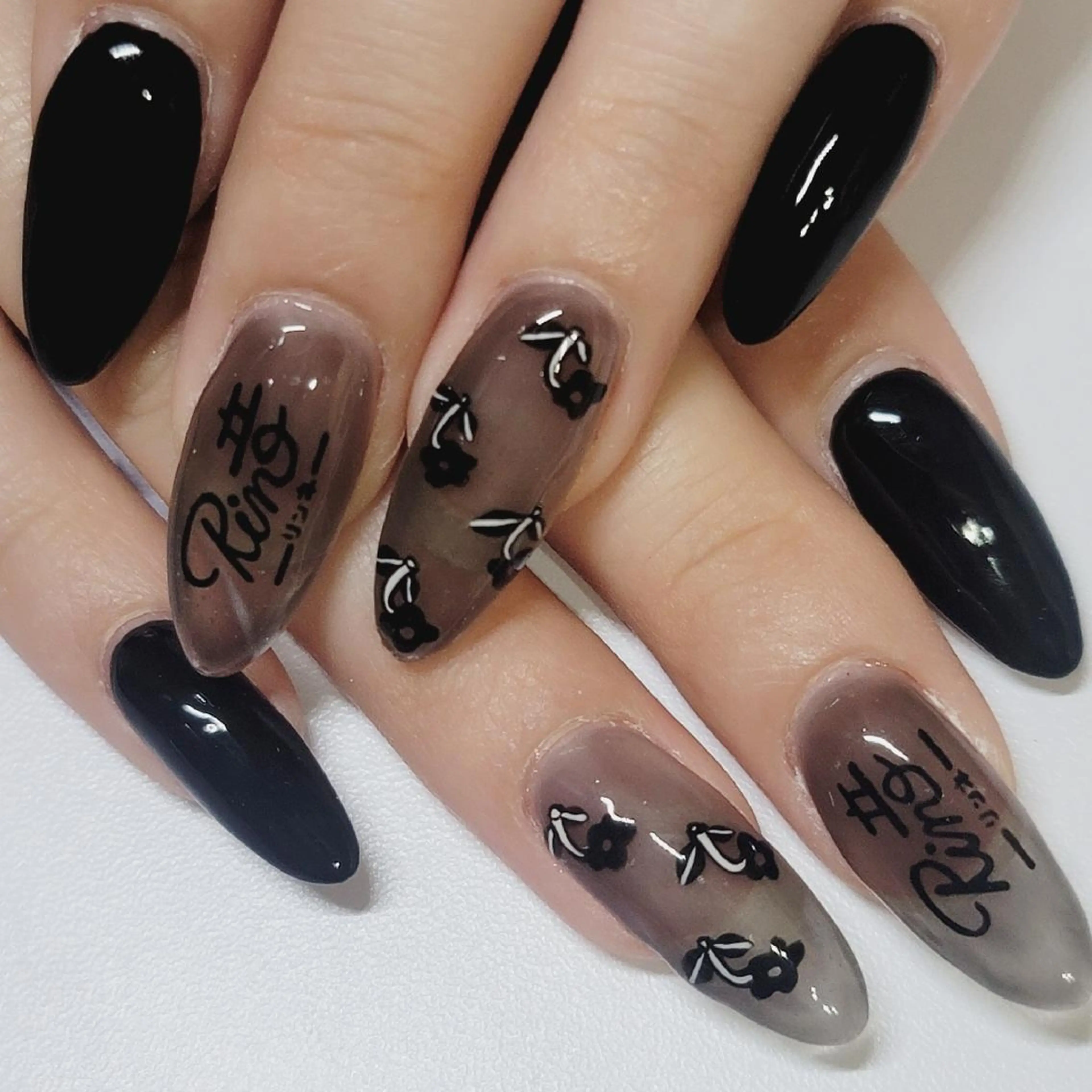 ネイル アートネイル フラワーネイル ハンドネイル よしだ ひろきのネイルデザイン