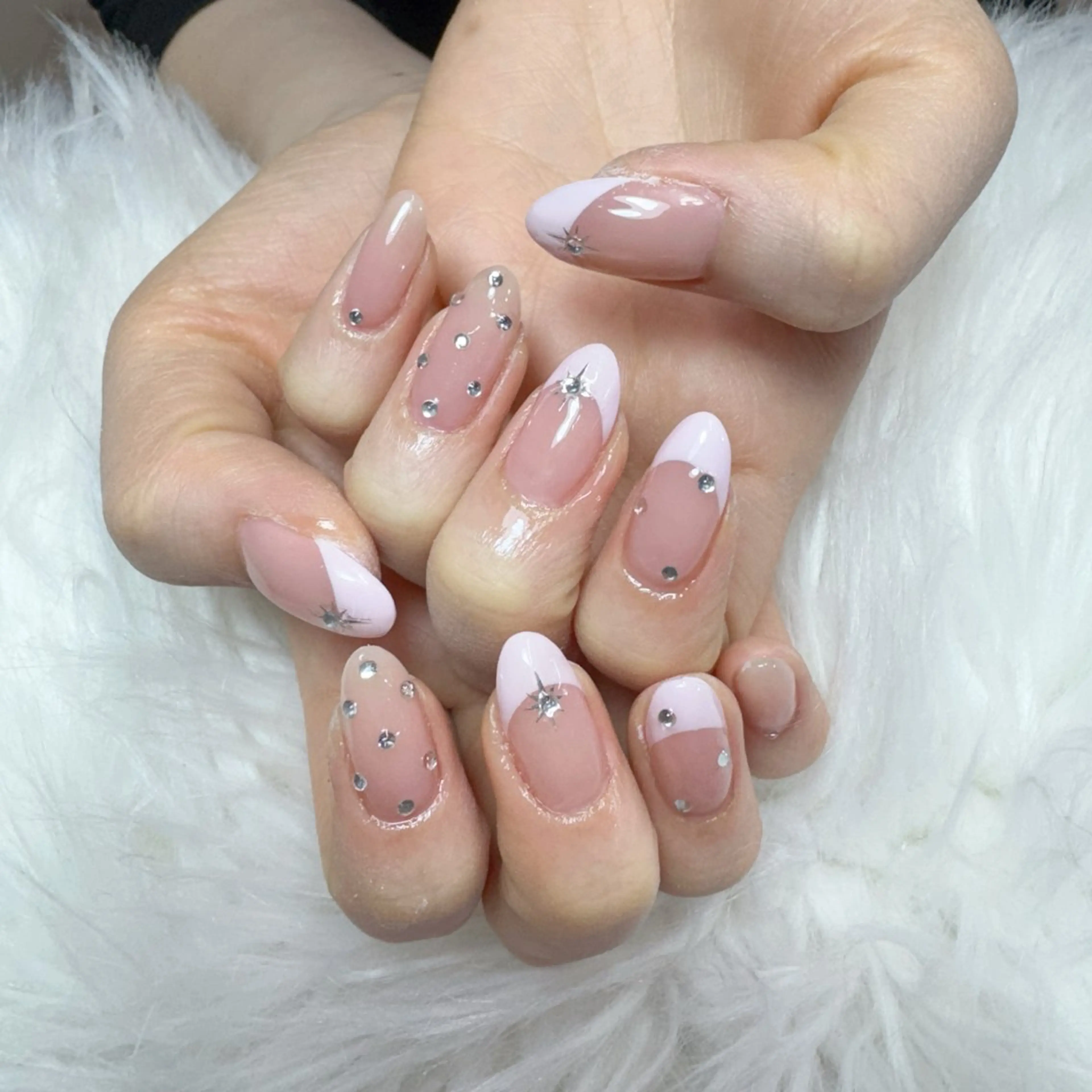 ネイル ハンドネイル 🧸yuki🍯 パラジェル取扱店🐝のネイルデザイン