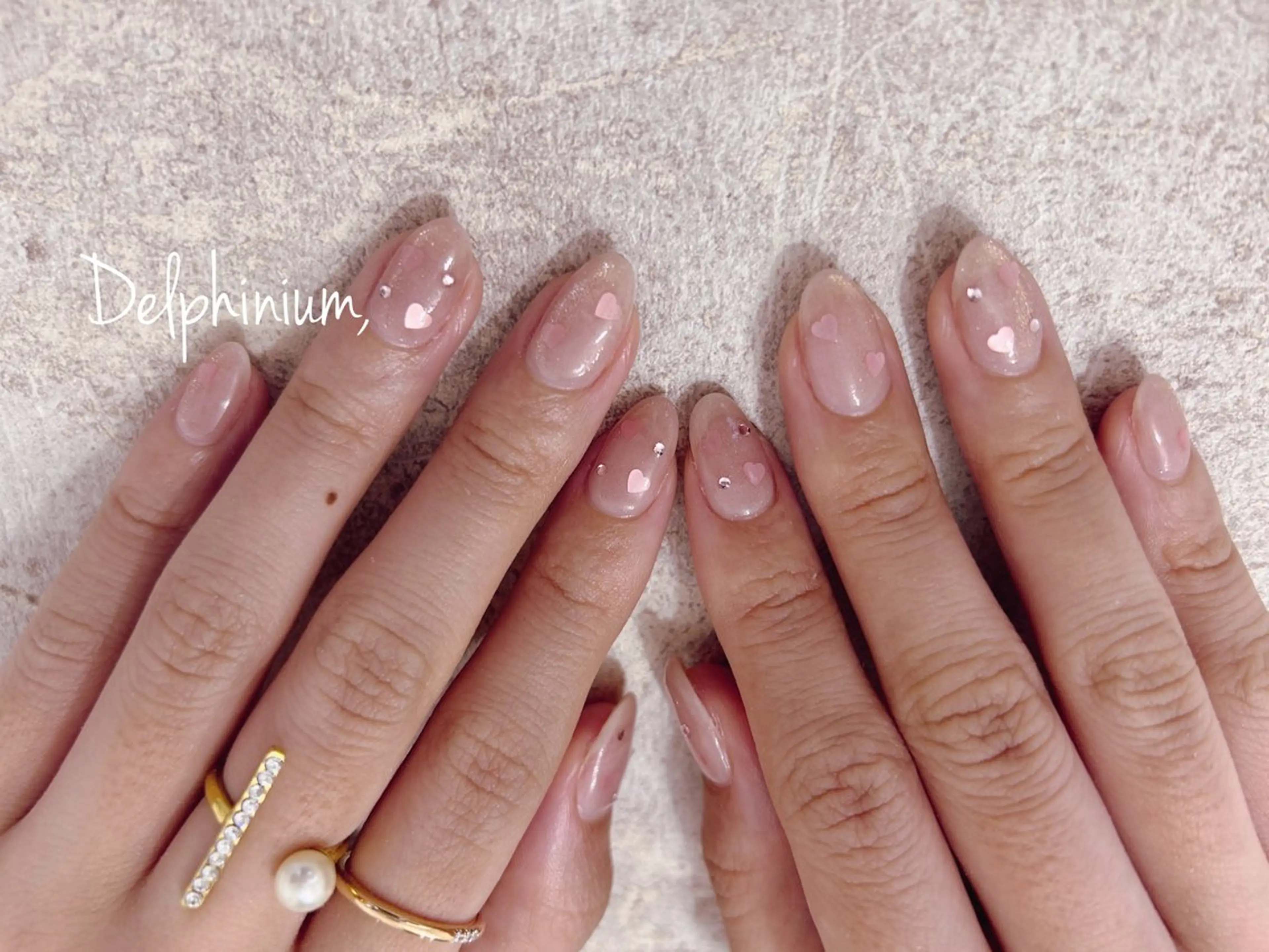 ネイル ハート マグネットネイル ピンク ストーンネイル ハンドネイル 岡本 友恵のネイルデザイン