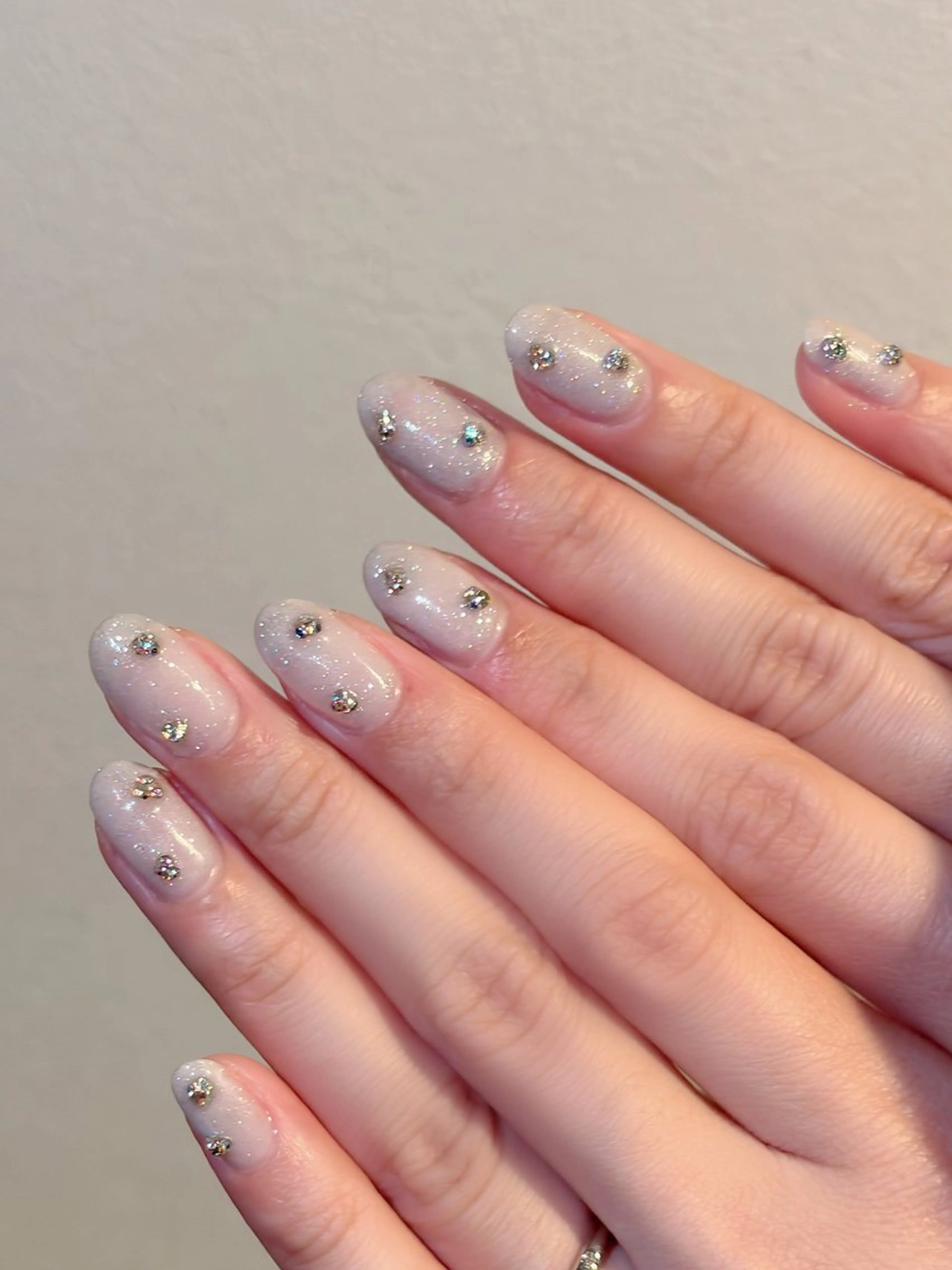 ネイル アートネイル ラメ(グリッター) ワンカラーネイル シンプルネイル 冬ネイル ハンドネイル haku mioのネイルデザイン