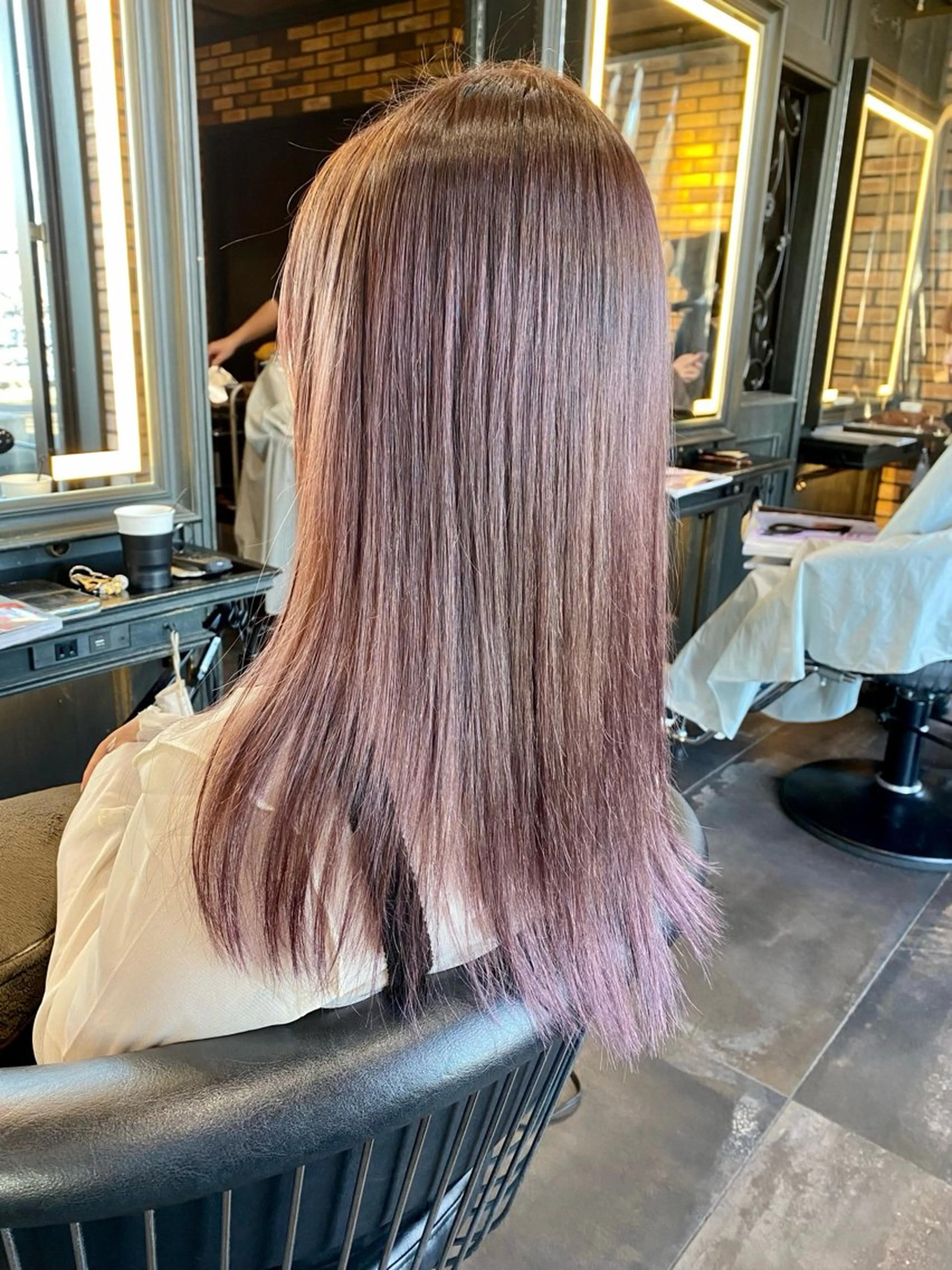 セミロング カラー LUCIE 吉祥寺所属・✨顔周り✂️レイヤー /艶カラー得意🌈将のヘアスタイル