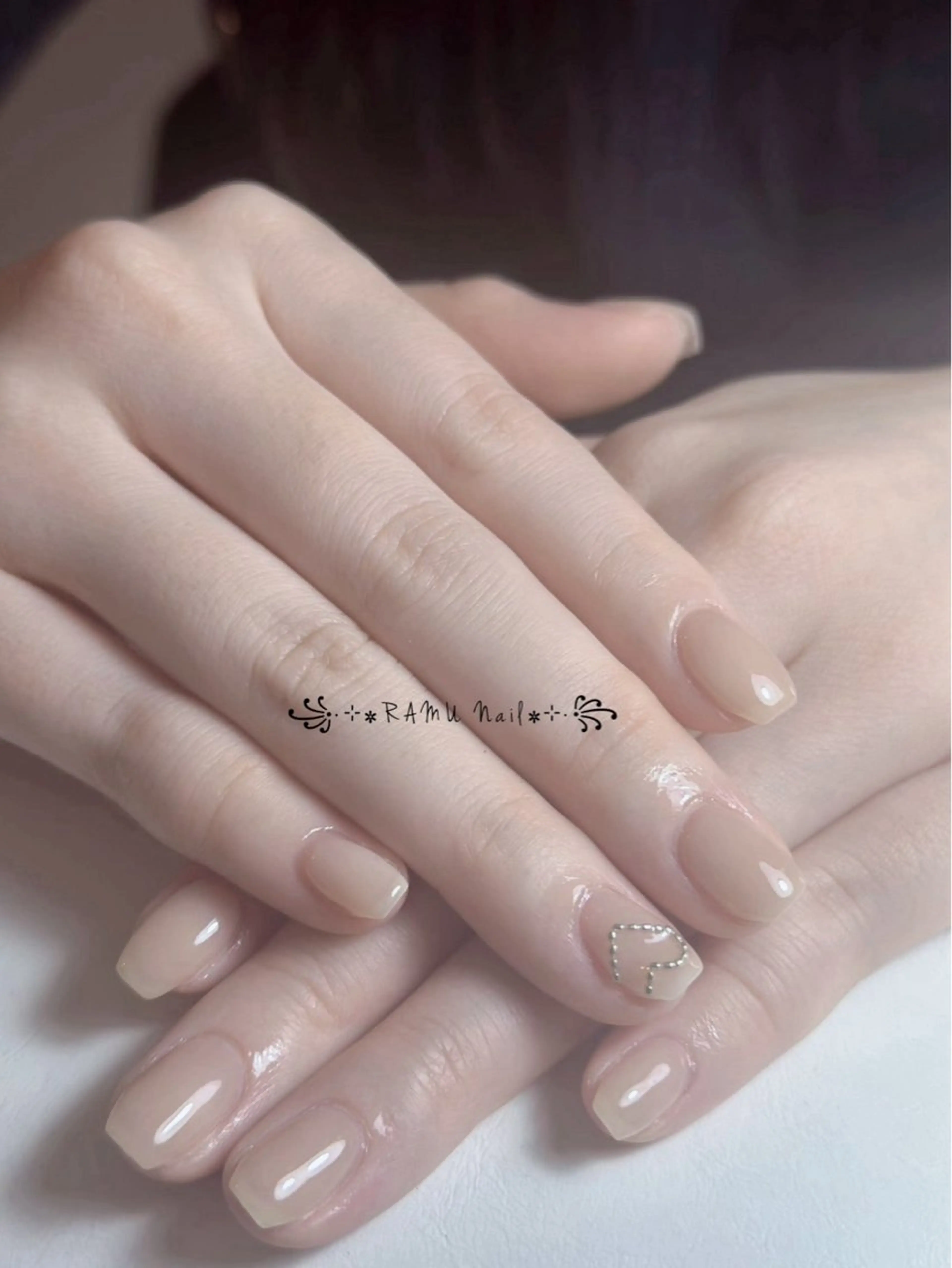 ネイル フレンチネイル 韓国ネイル シンプルネイル ネイルチップ ワンホンネイル ハンドネイル RAMU Nail 恵比寿店のネイルデザイン