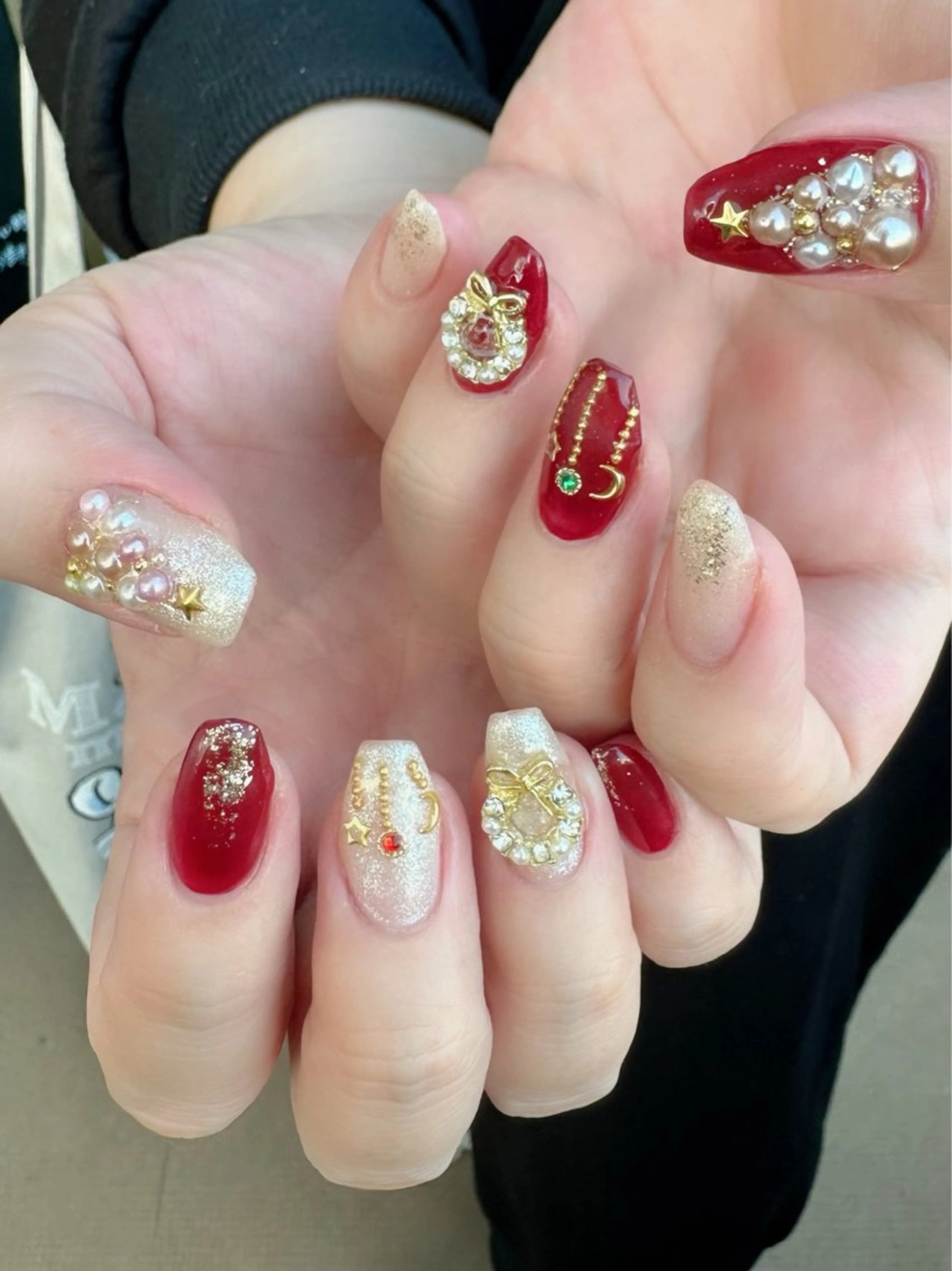 ネイル 新山 聖のネイルデザイン