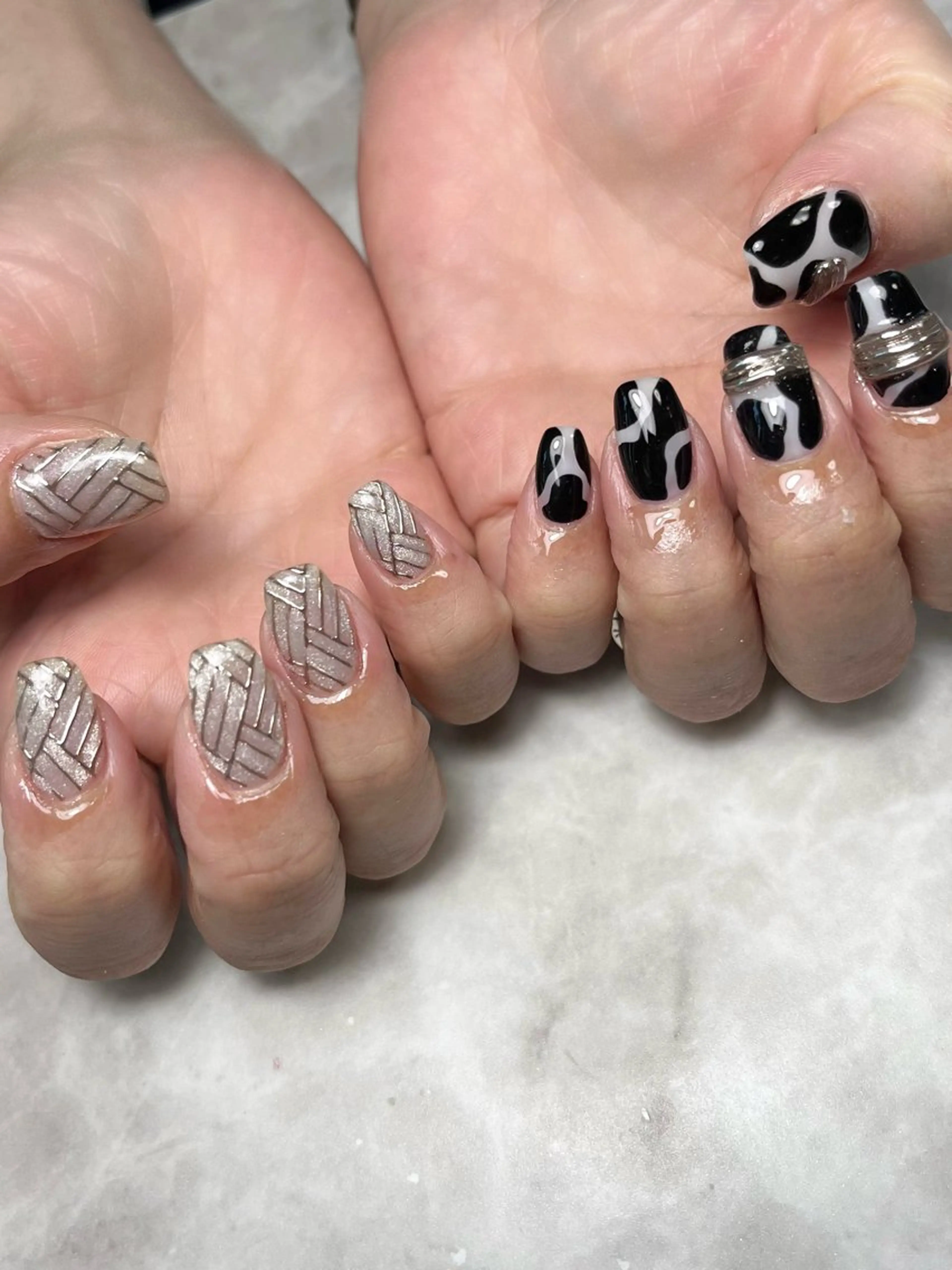 ネイル マグネットネイル ミラーネイル ハンドネイル Nailsalon E's cafeのネイルデザイン