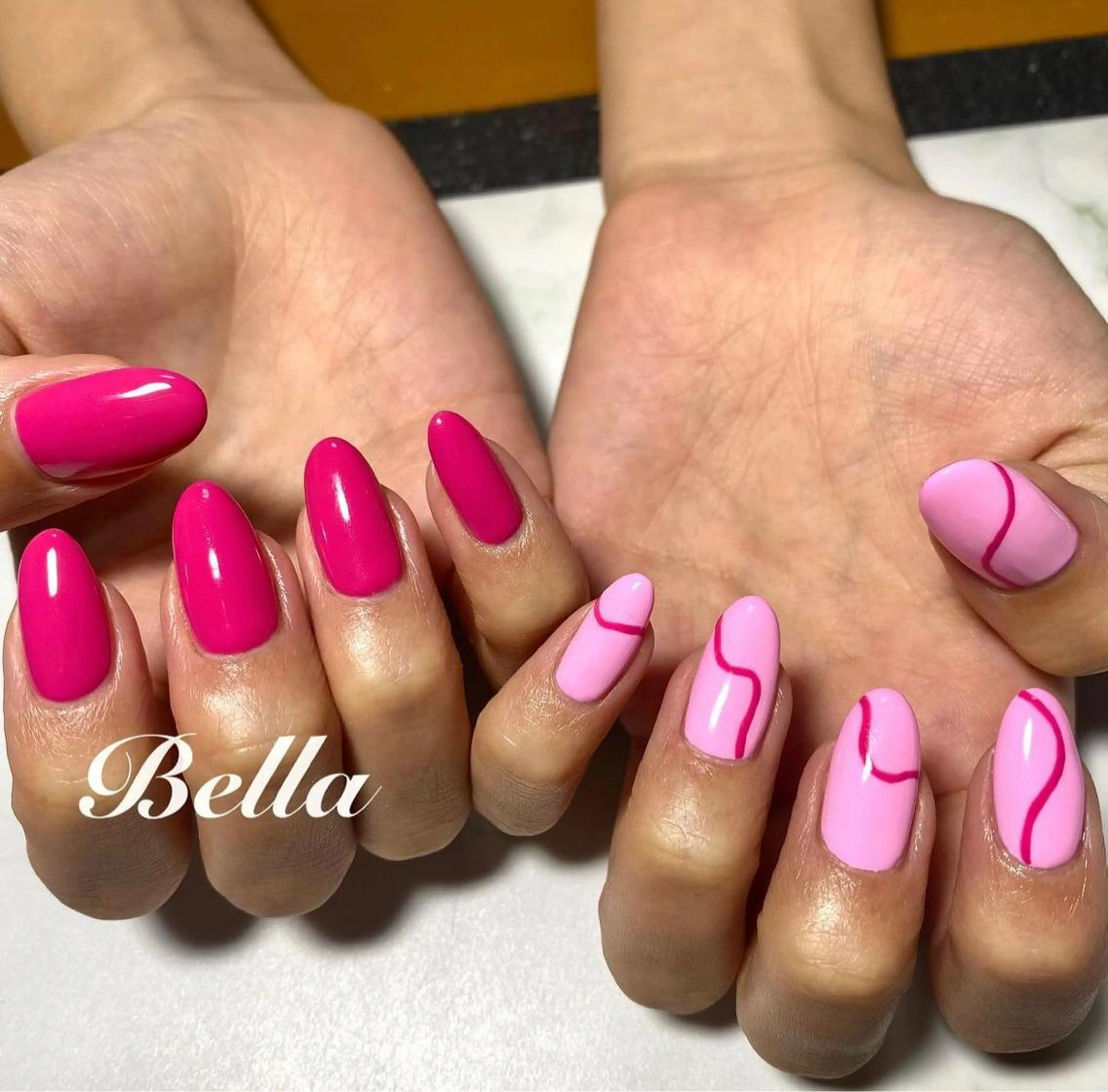 ネイル 𝑩𝒆𝒍𝒍𝒂 𝒏𝒂𝒊𝒍のネイルデザイン