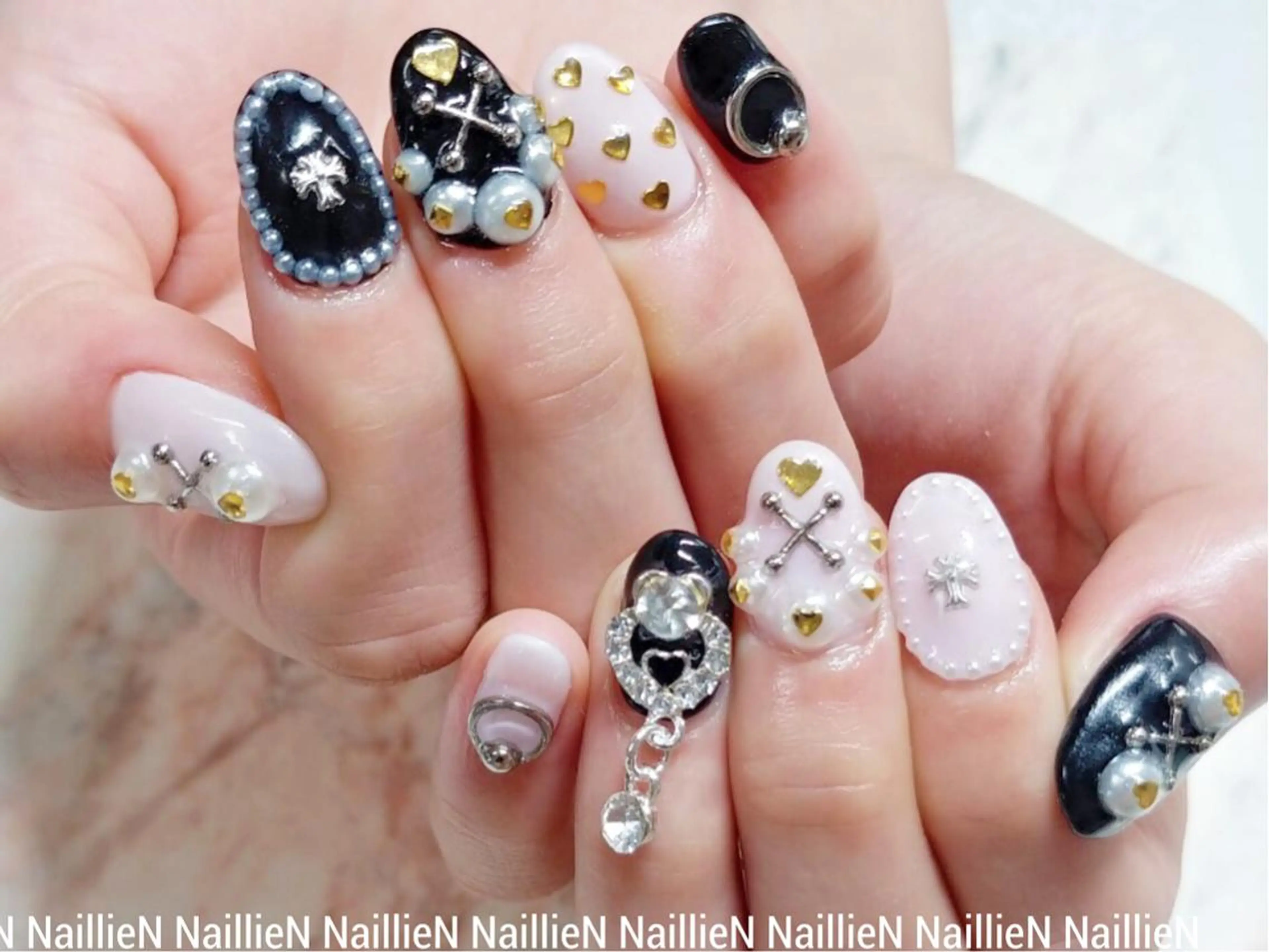 ネイル ピンク Nail lieNのネイルデザイン