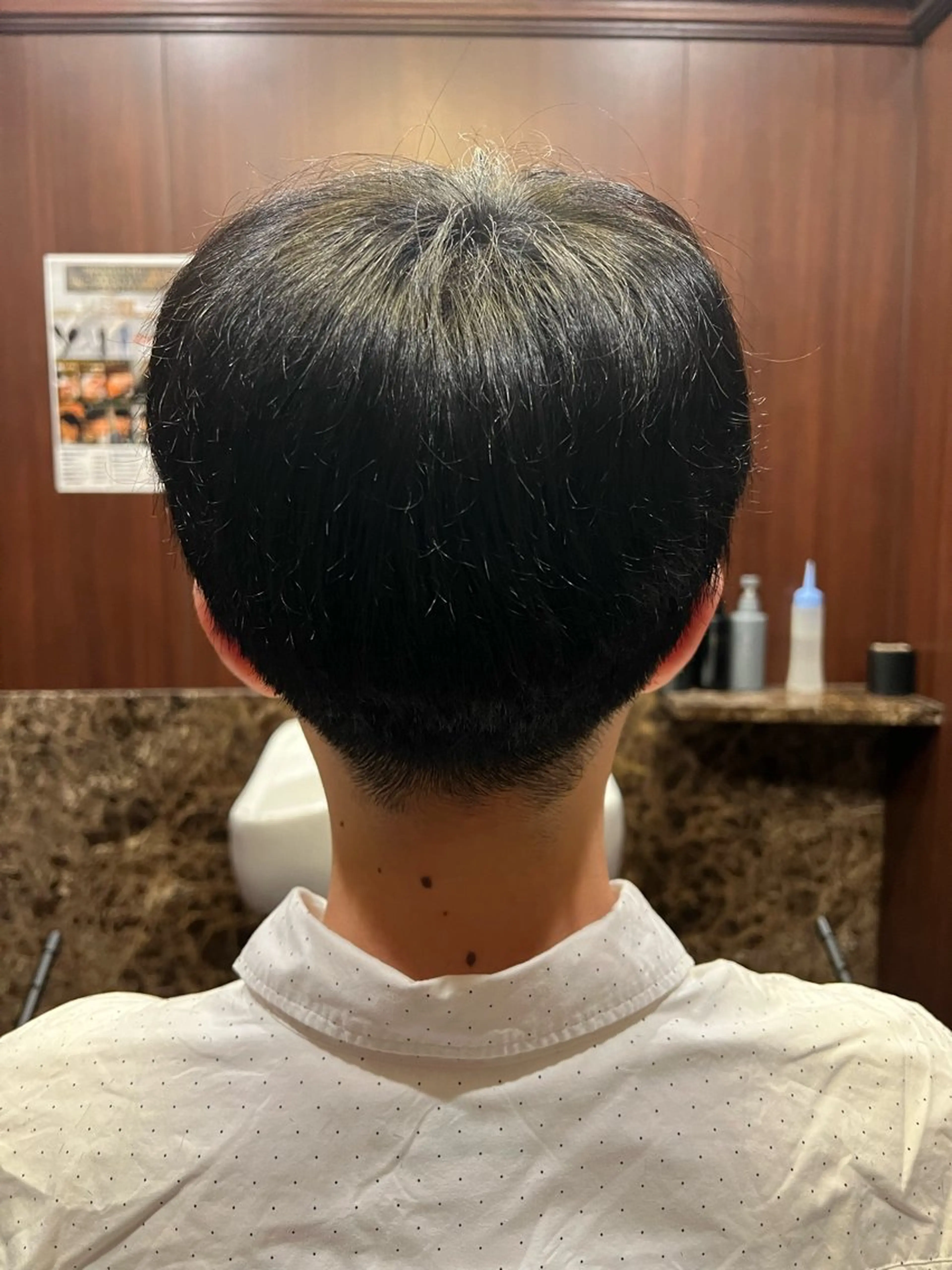 ミディアム メンズ ヒロ銀座バーバーショップ丸の内所属・秋山 琳太のヘアスタイル