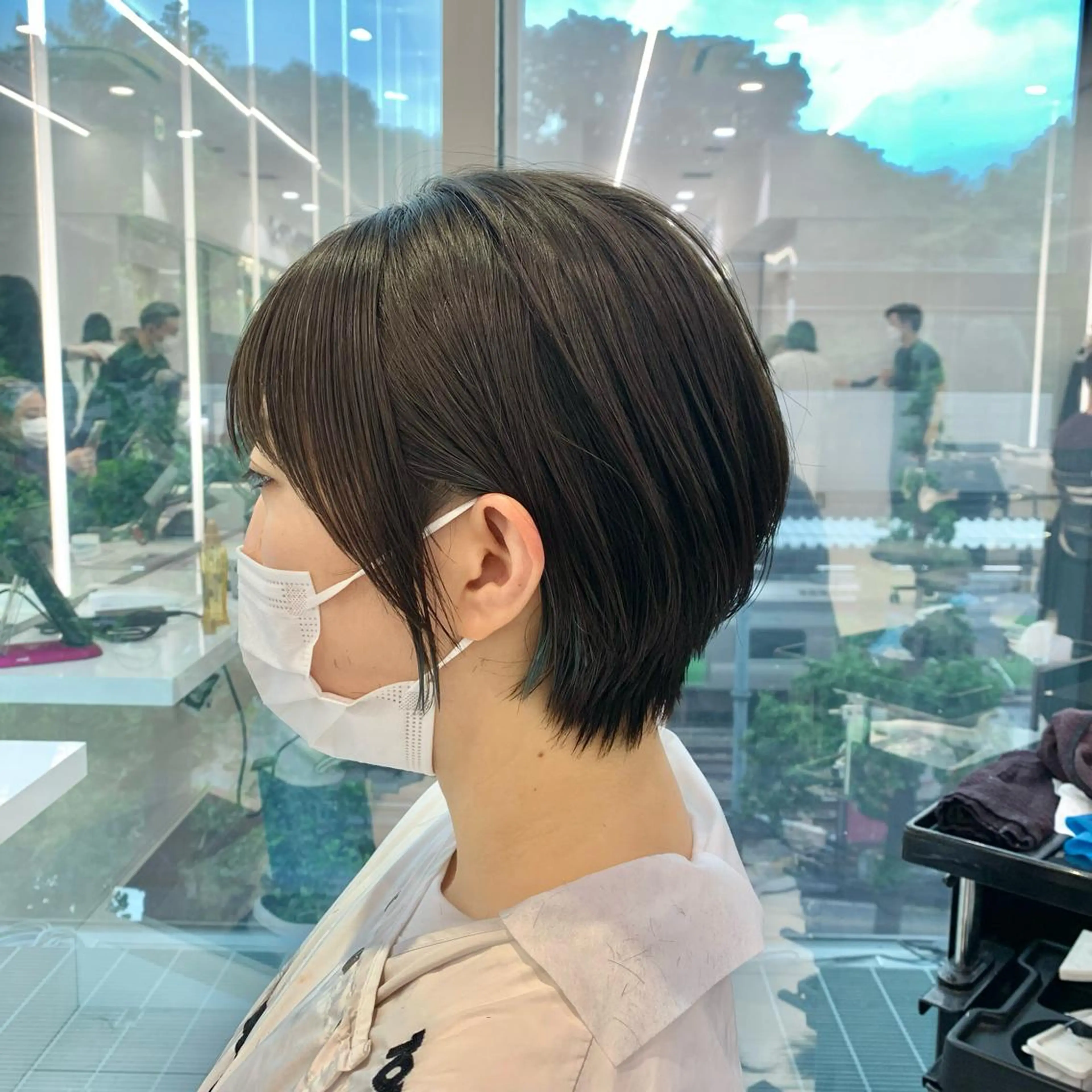 ショート カラー デザインヘア 小林裕史のヘアスタイル