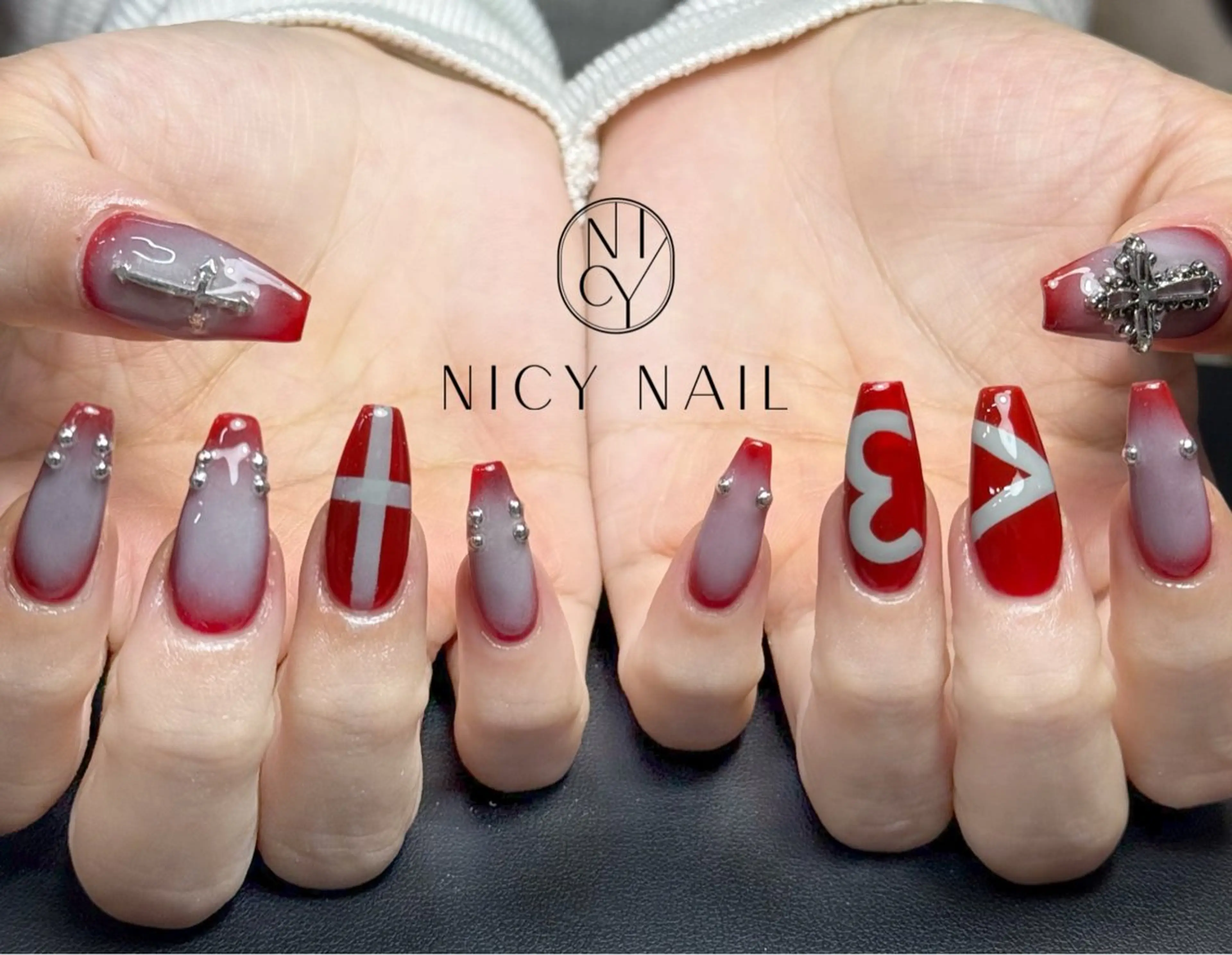 ネイル アートネイル オーロラネイル ブルー チークネイル フットネイル ハンドネイル Anna_ Nicy Nailのネイルデザイン