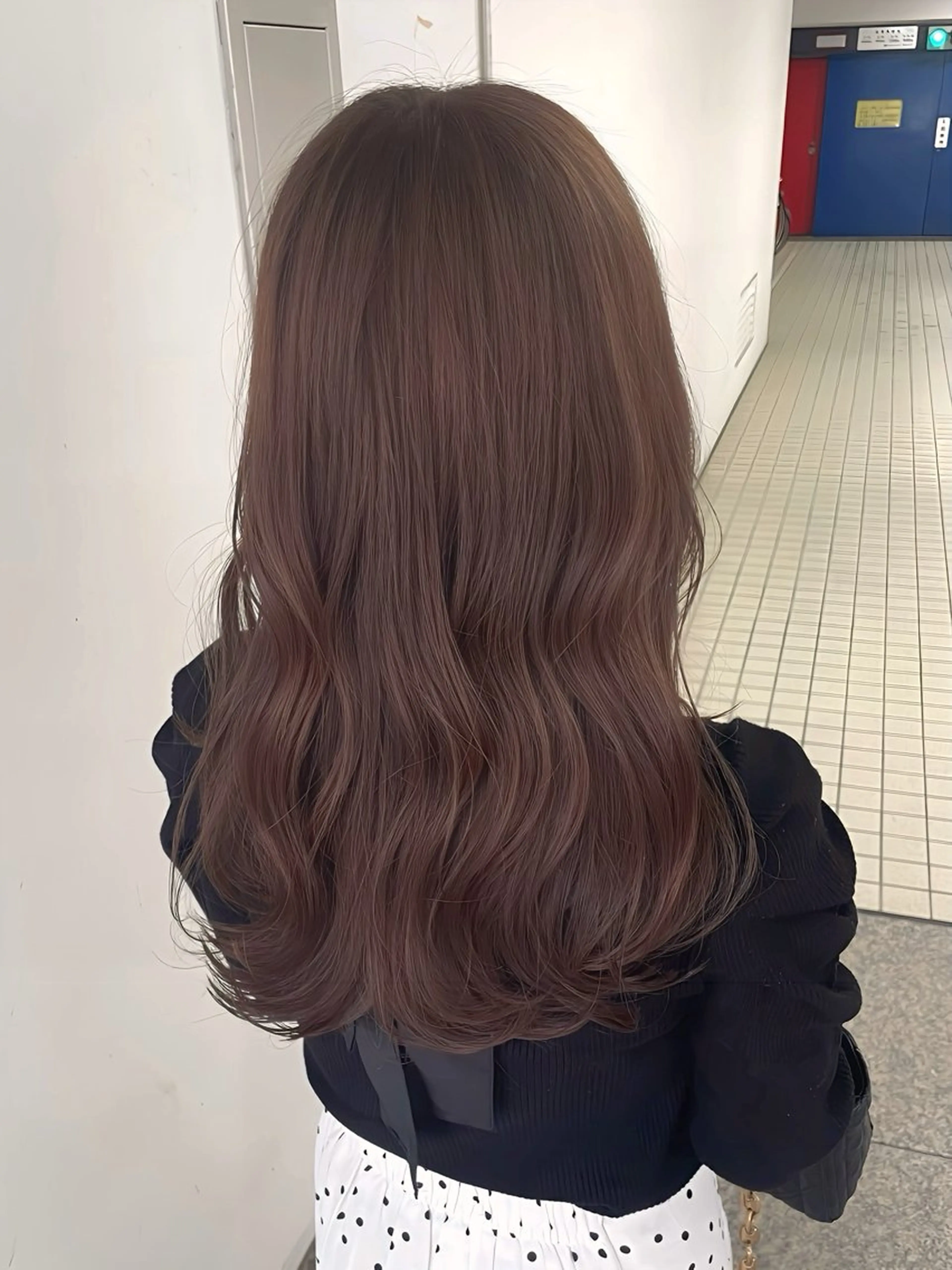 ミディアム カラー Large 都筑雅人のヘアスタイル