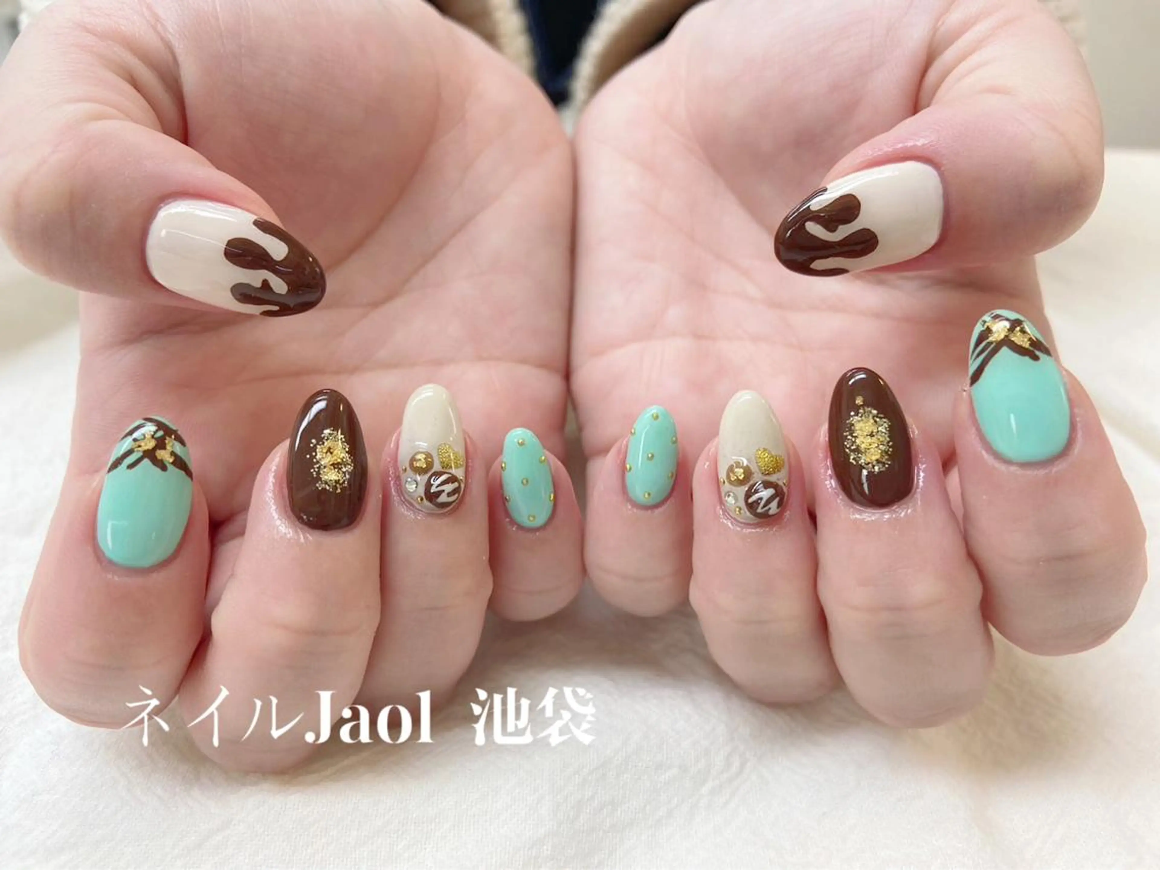 ミディアム ハンドネイル nail jaol池袋店所属・ネイルJaol 池袋のネイルデザイン