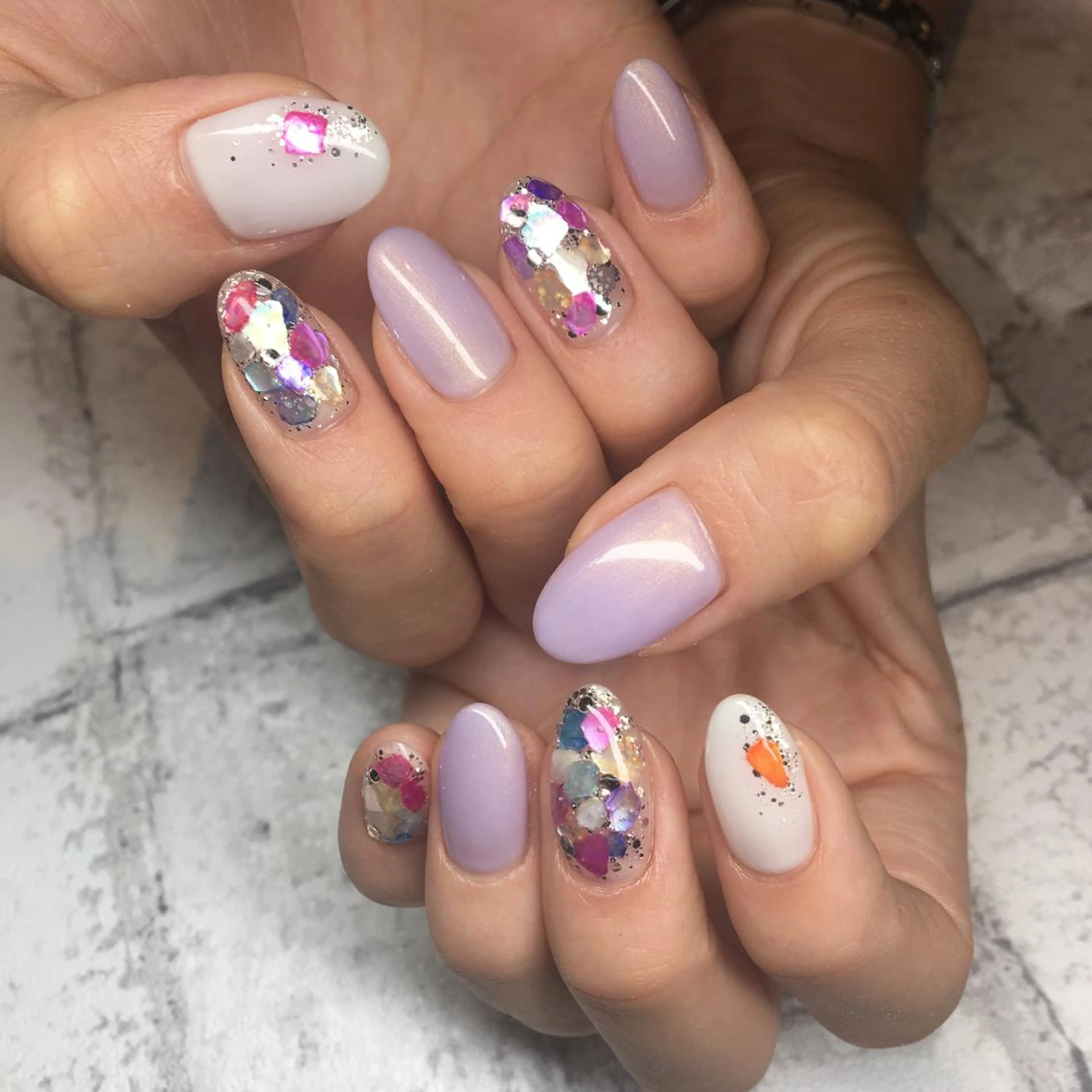 ネイル repos~ルポ~所属・里見 麗のネイルデザイン