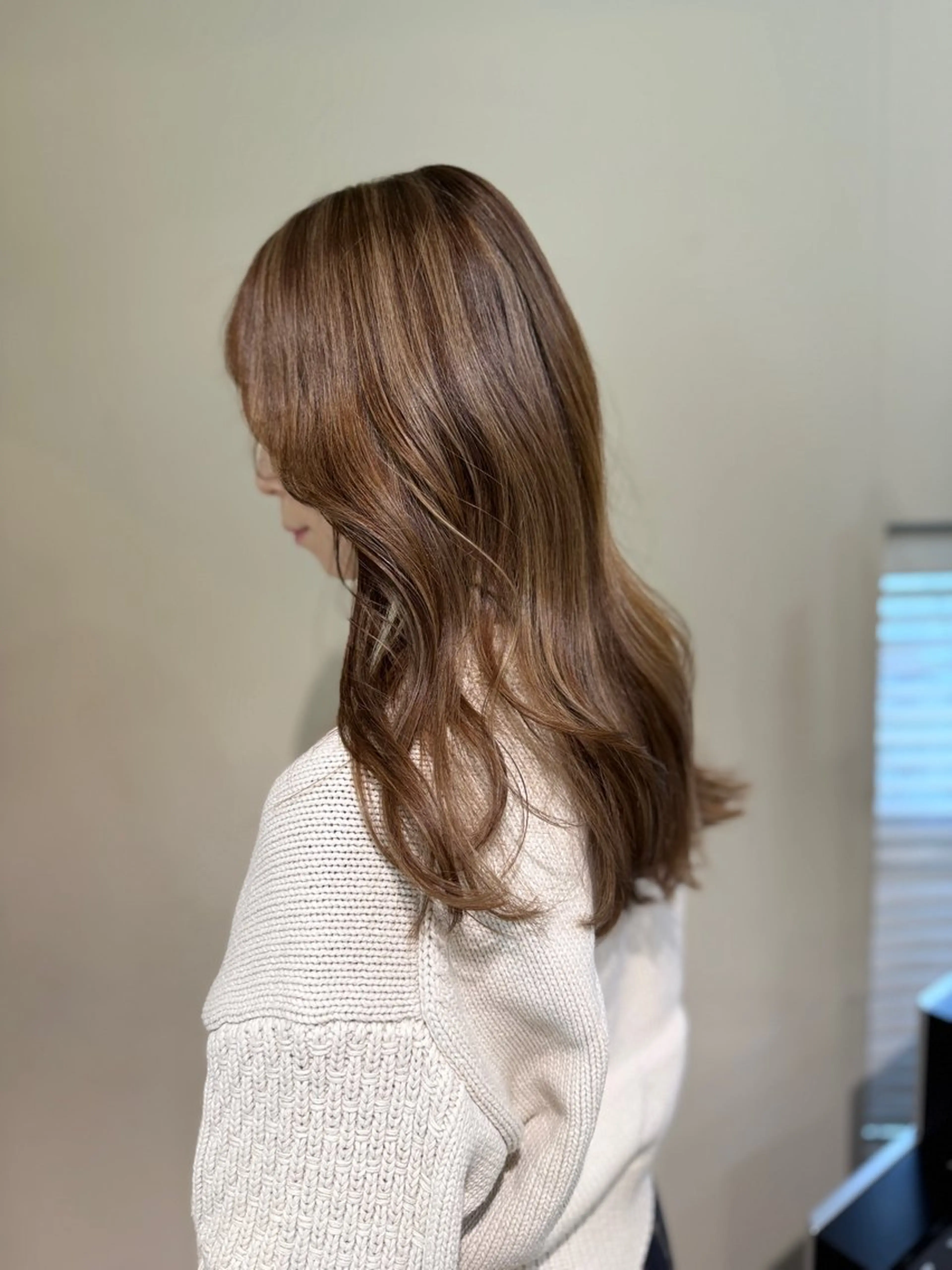 セミロング カラー アディクシーカラー バレイヤージュ ブリーチ デザインカラー ダブルカラー カット ヘアカラー トリートメント opus 店長大和 レイヤー/赤み消しのヘアスタイル