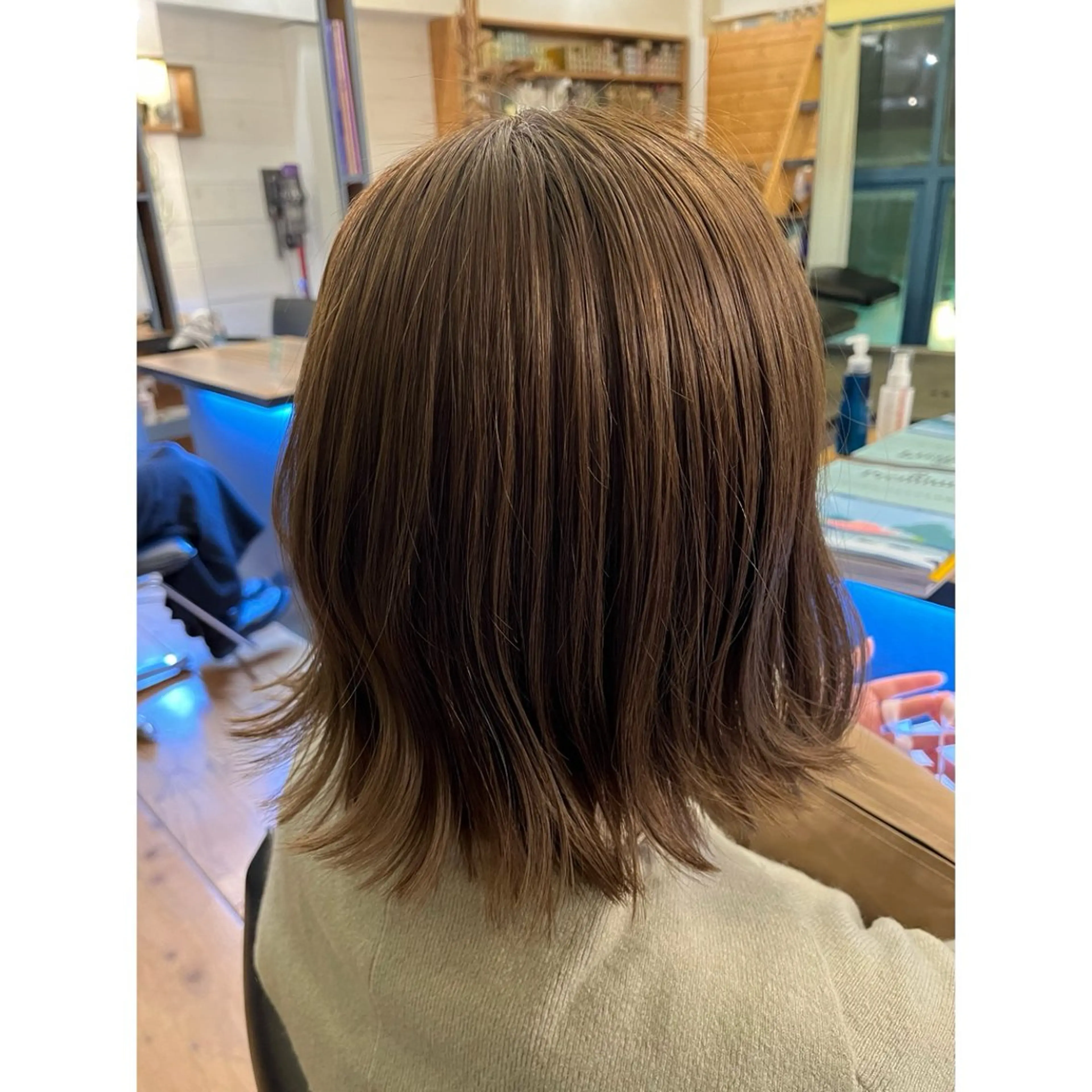 ミディアム カラー ベージュカラー カット ヘアカラー トリートメント Lagom(ラゴム) なかだのヘアスタイル