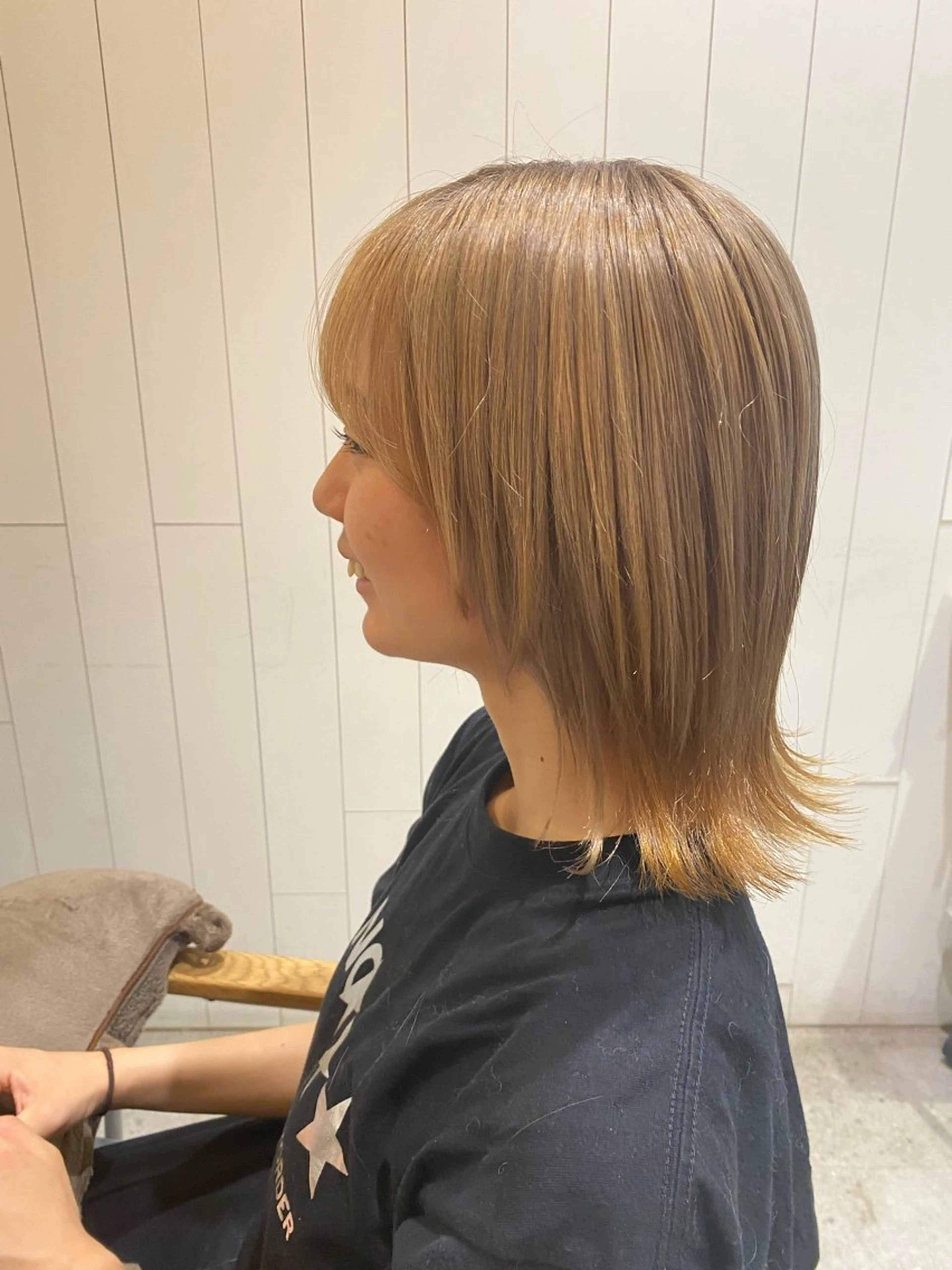 ミディアム ウルフカット Re:berta所属・メンズパーマ・ カット モリヤ🌺のヘアスタイル